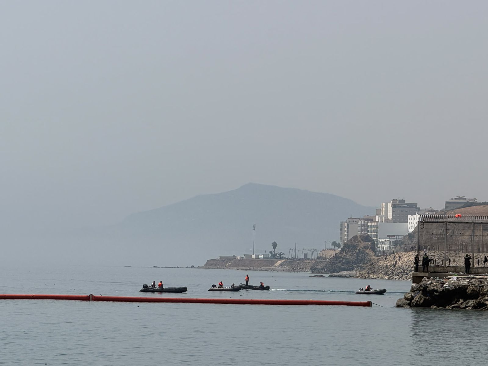 Así amanece Ceuta hoy tras la masiva entrada a la ciudad de casi 60 mil migrantes