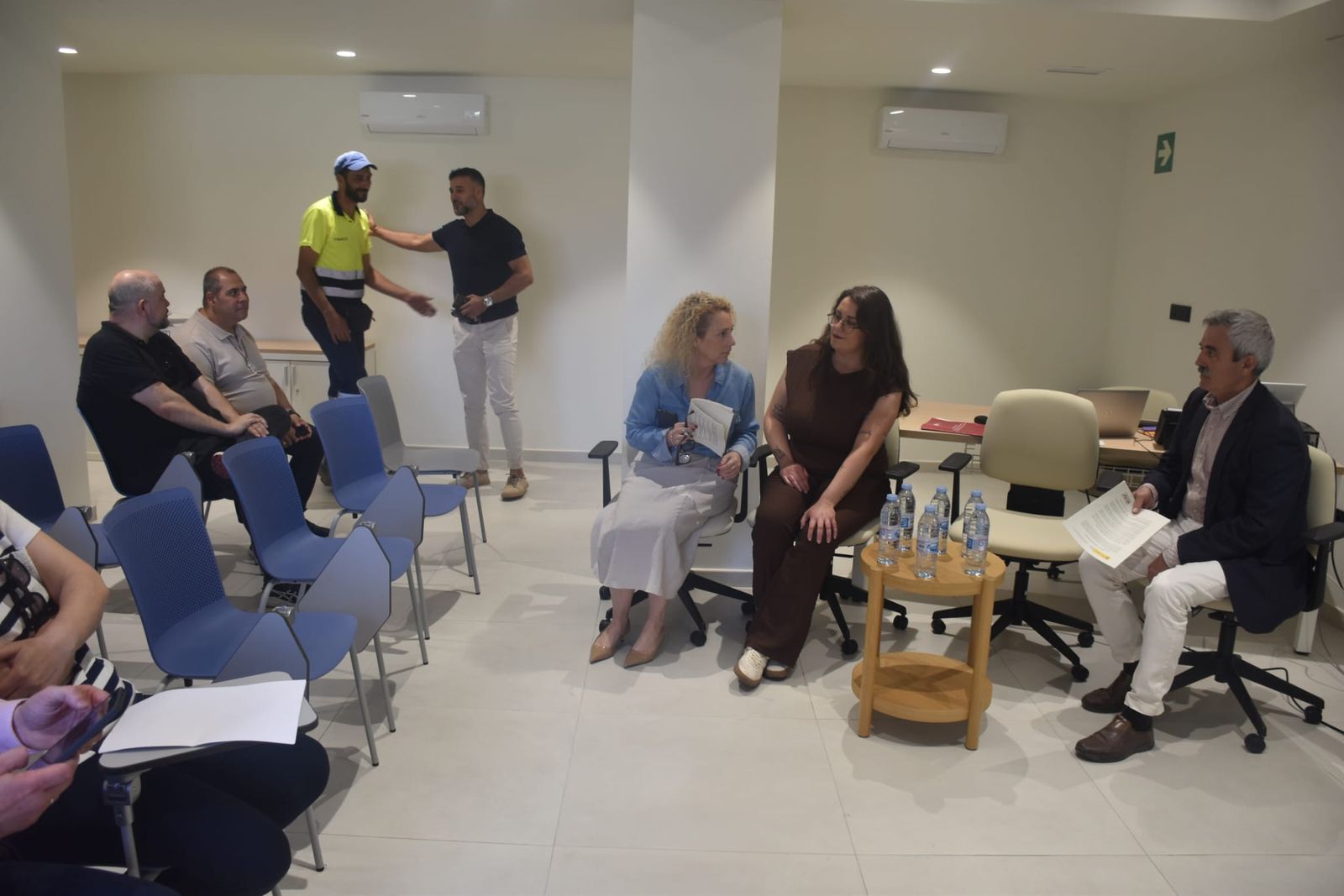 El SEPE celebra 40 años de políticas de empleo con una mesa redonda de éxito y participación