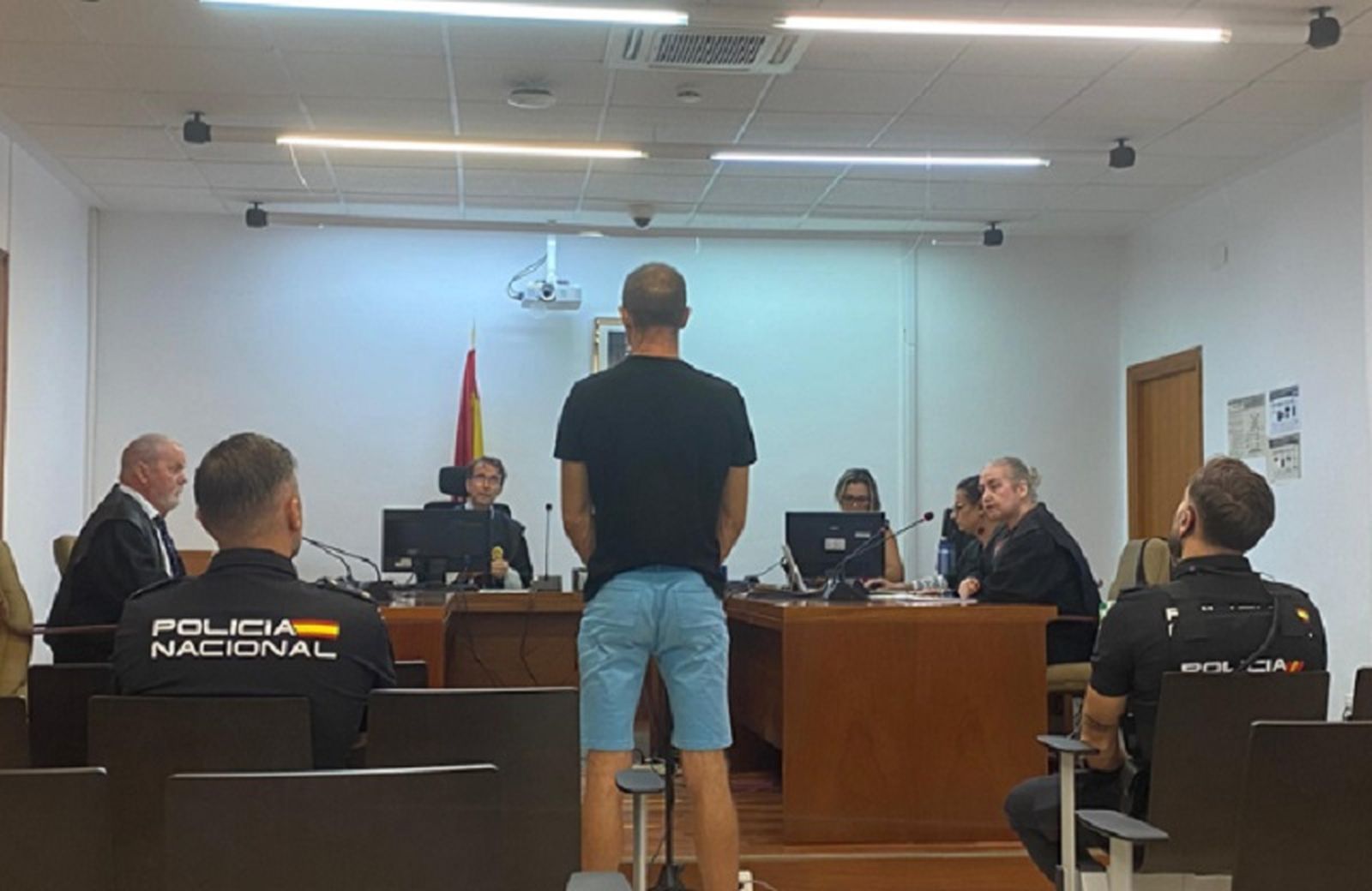 El acusado reconoce los hechos en el Juzgado