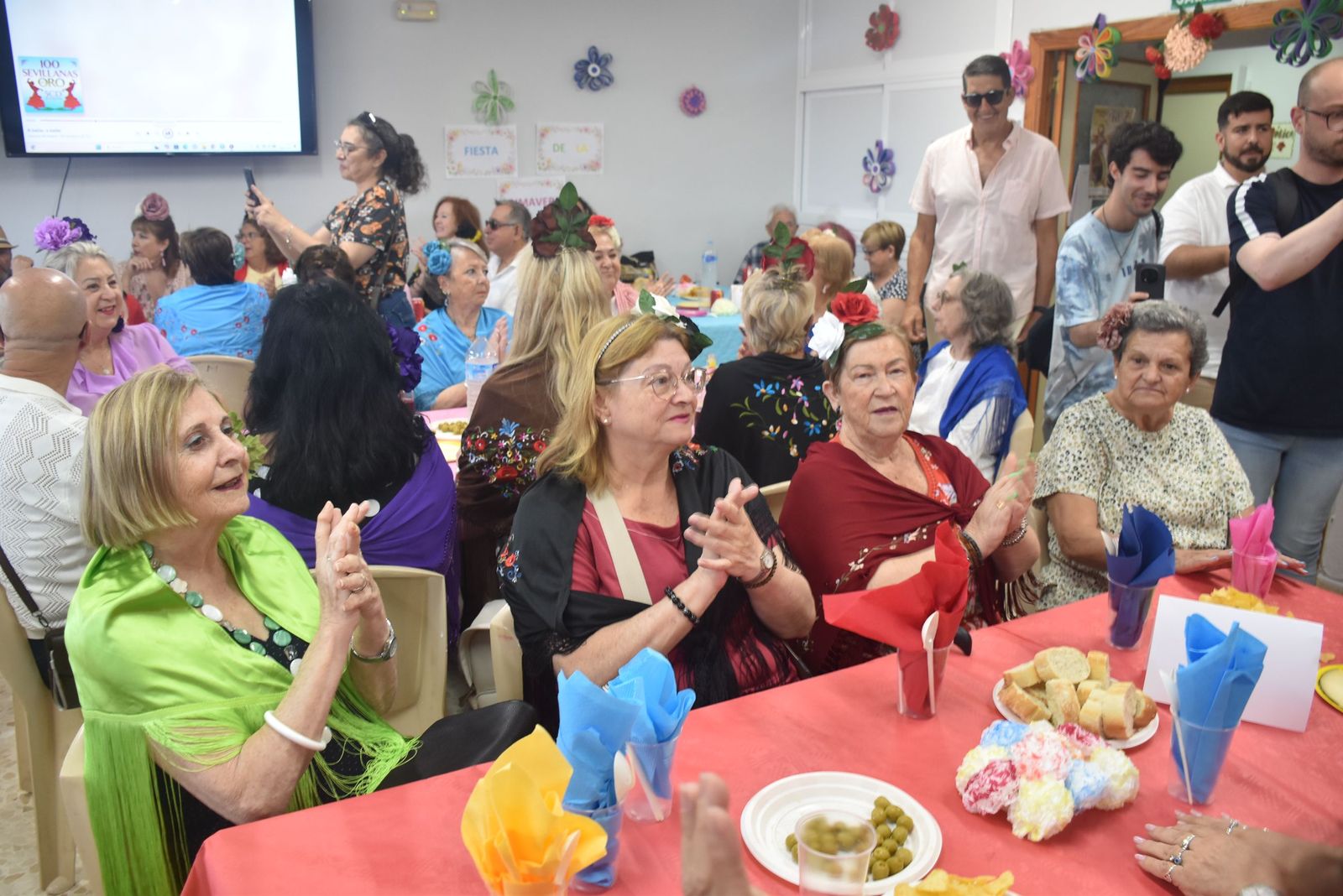 Villajovita se viste de feria para celebrar la primavera junto a sus mayores