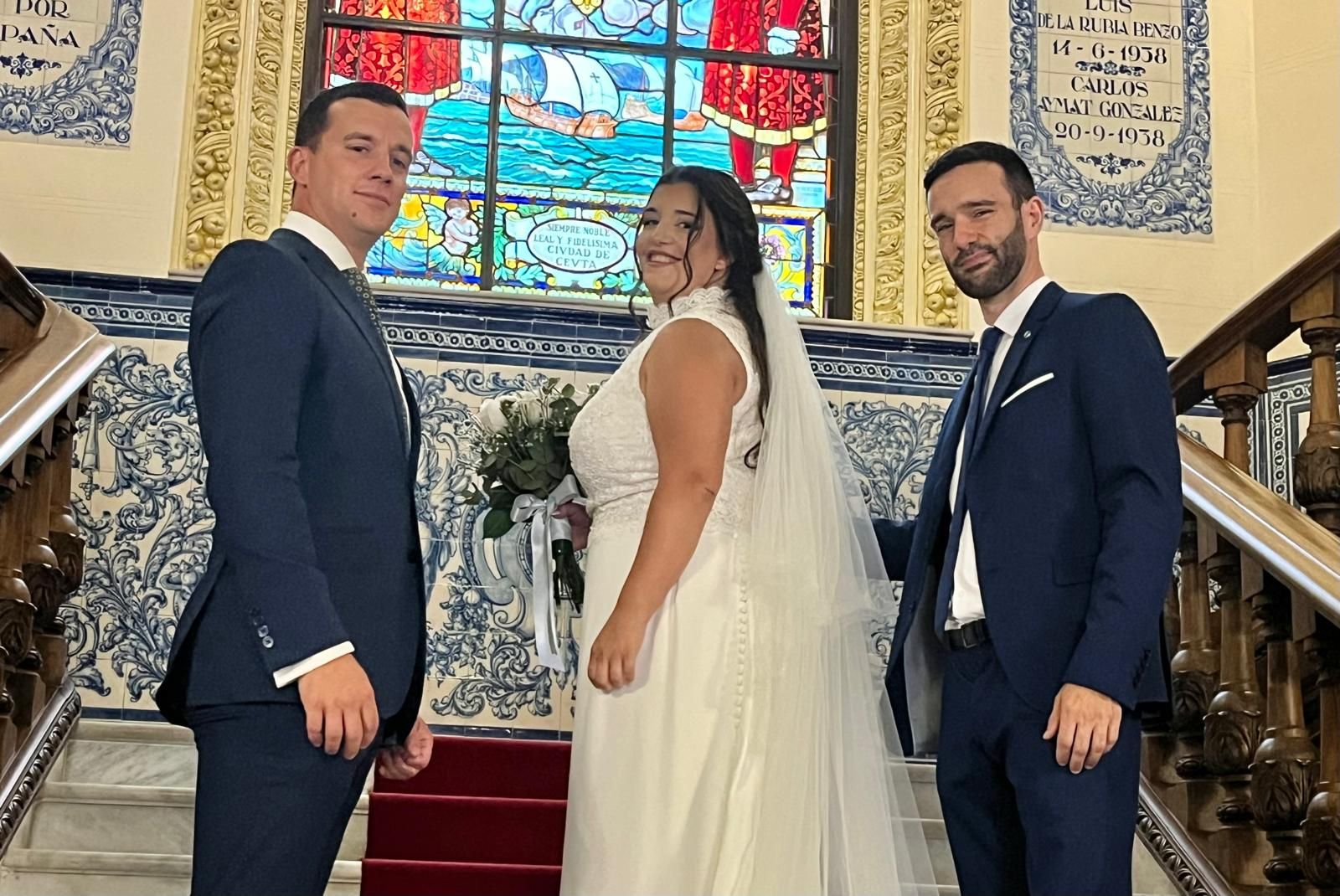 Omar y Claudia sellan su amor en el Salón del Trono