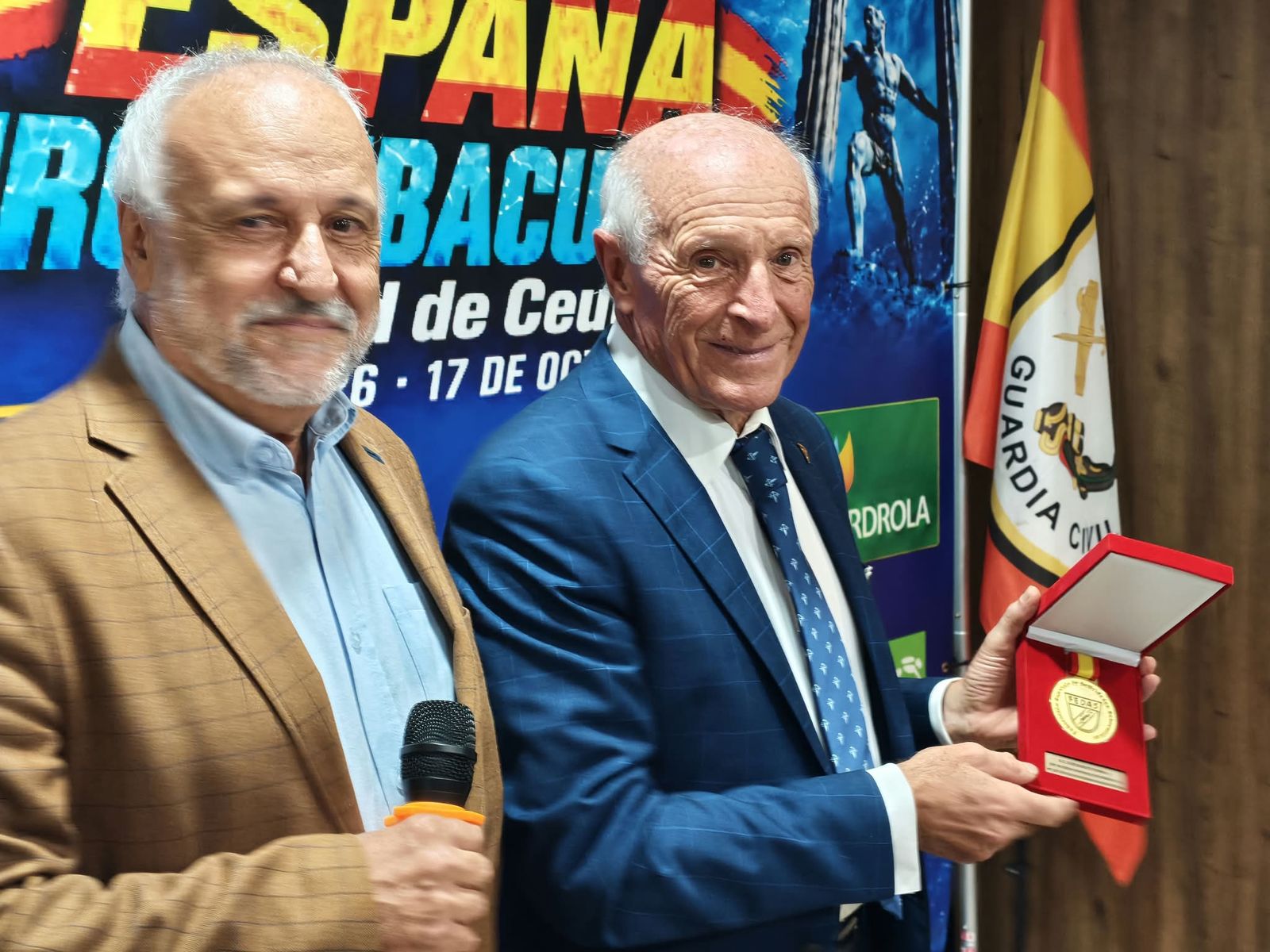 Rafael Ruiz y Mabel Lucena inauguran el palmarés del Campeonato de España de tiro subacuático en Ceuta