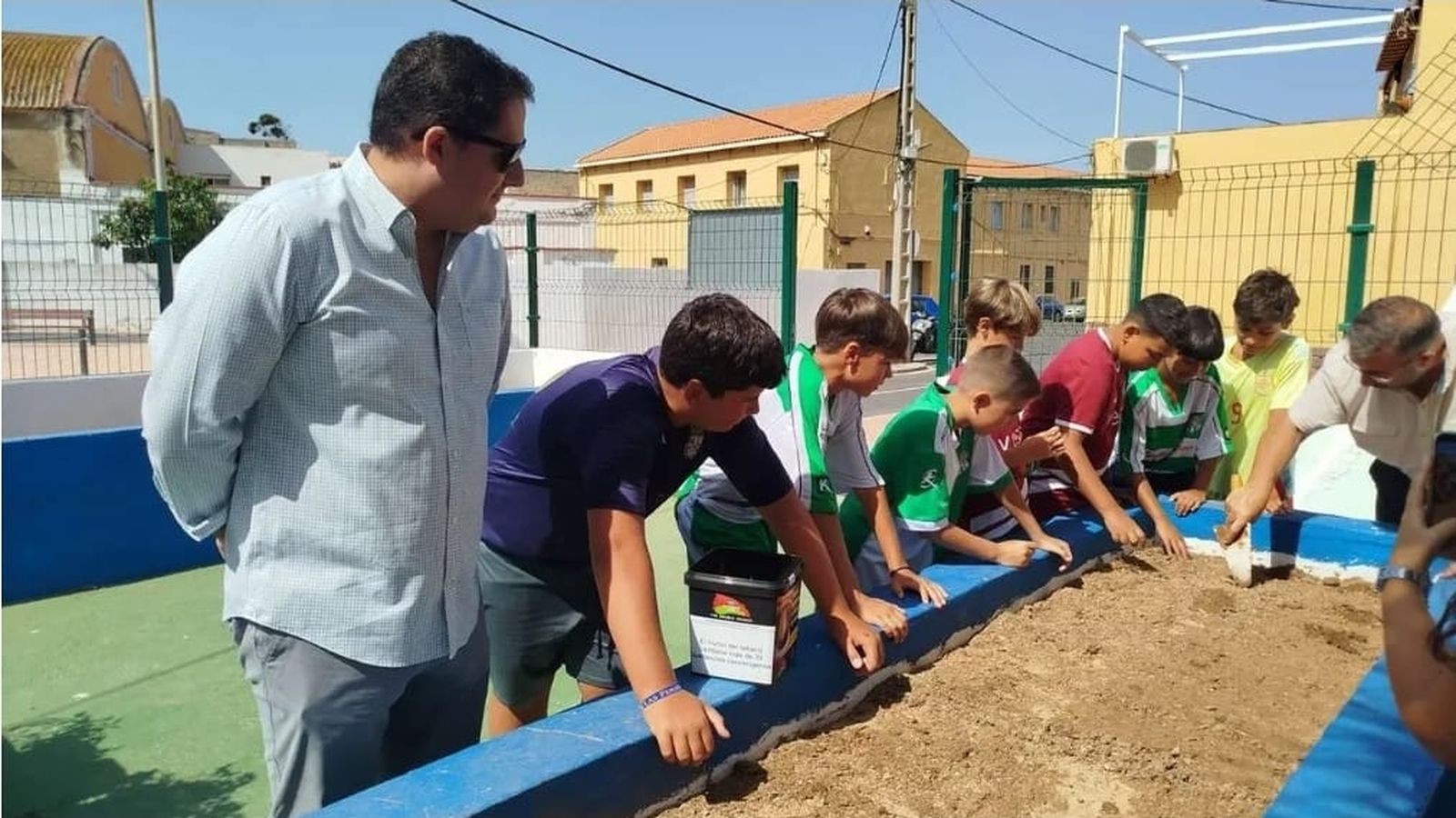 Inauguración Huerto Urbano 'La Lealtad' en San Amaro