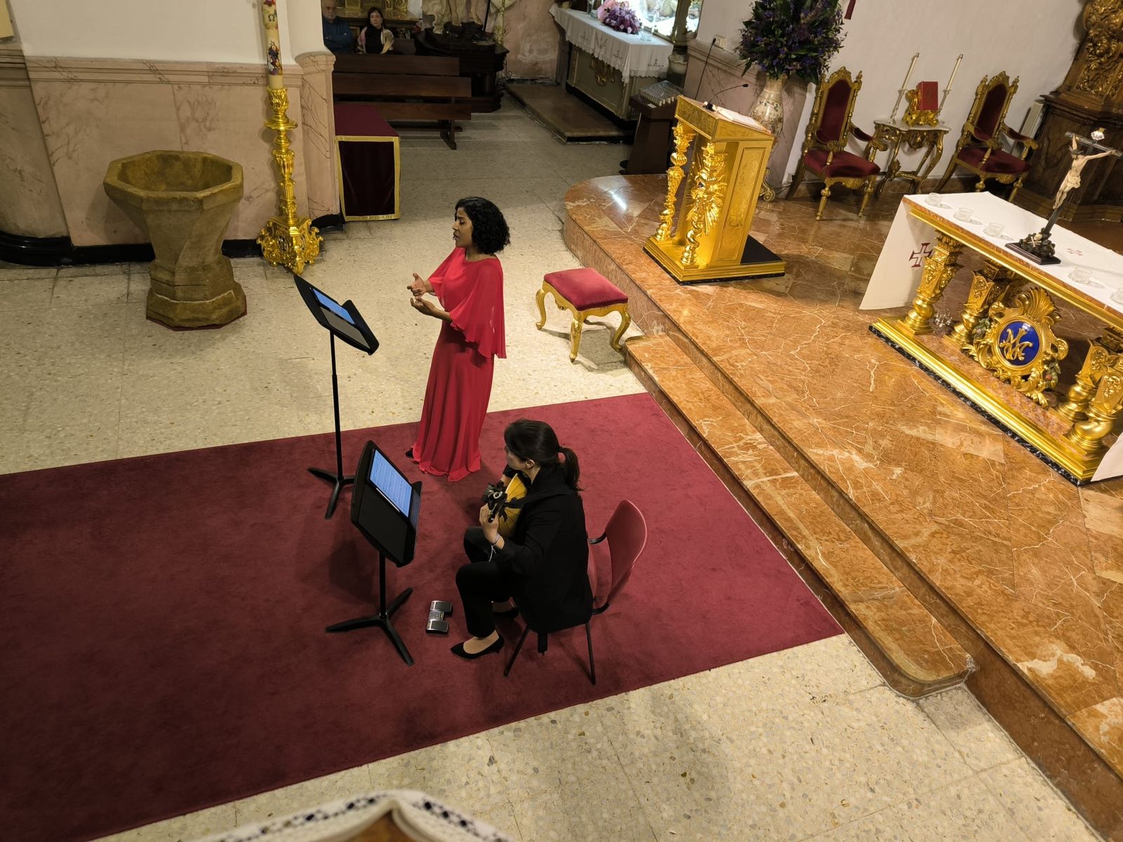 El dúo musical Dolce Rima ilumina el Santuario de Nuestra Señora de África