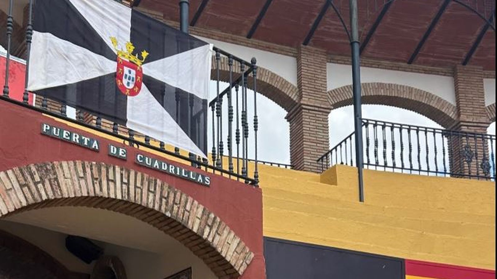 Plaza de toros de Cortes de la Frontera