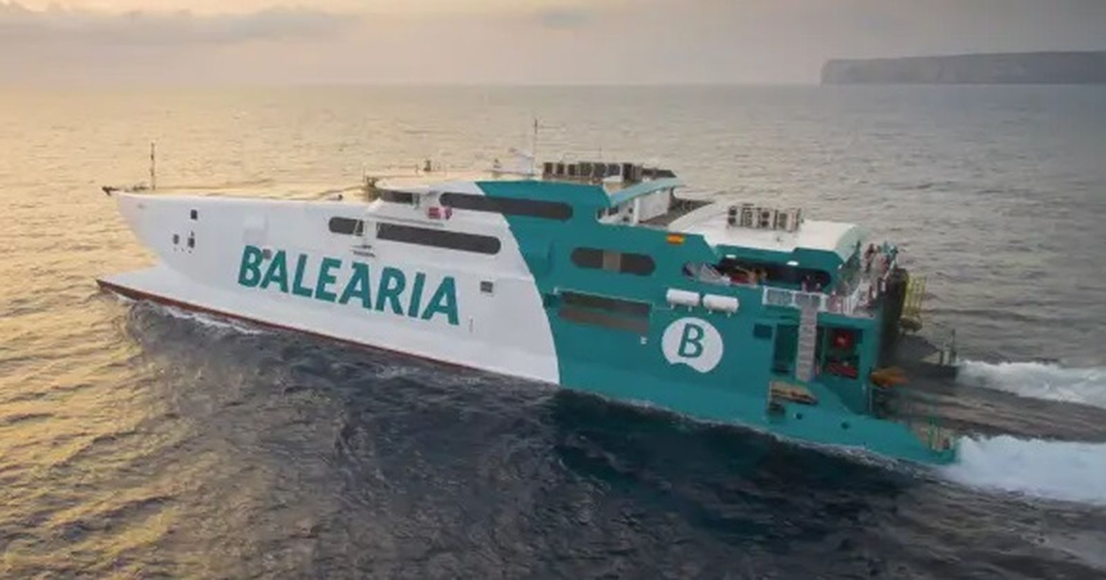 El ferri de Baleària "Jaume III"