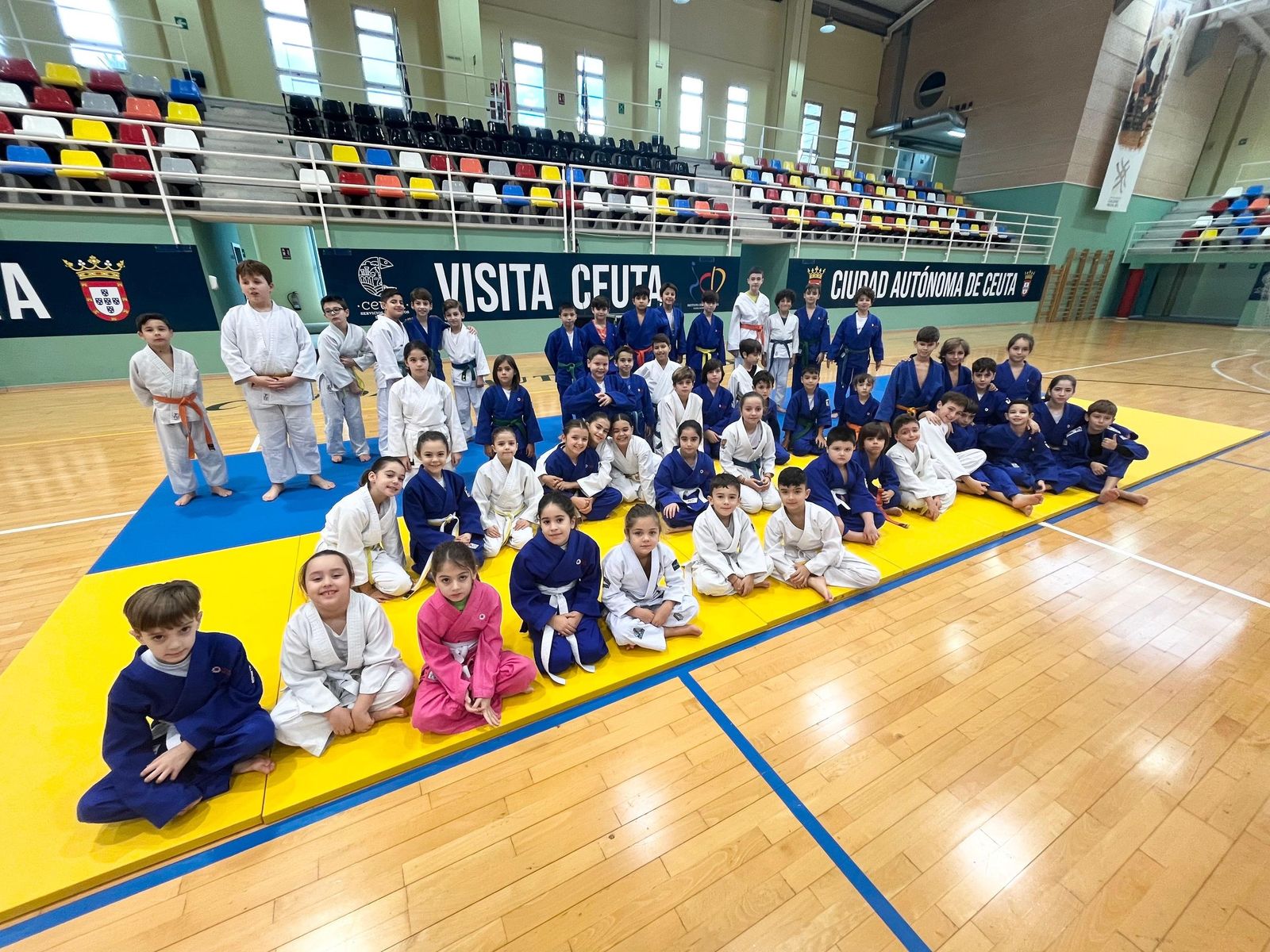 Participantes en el Campeonato de Judo