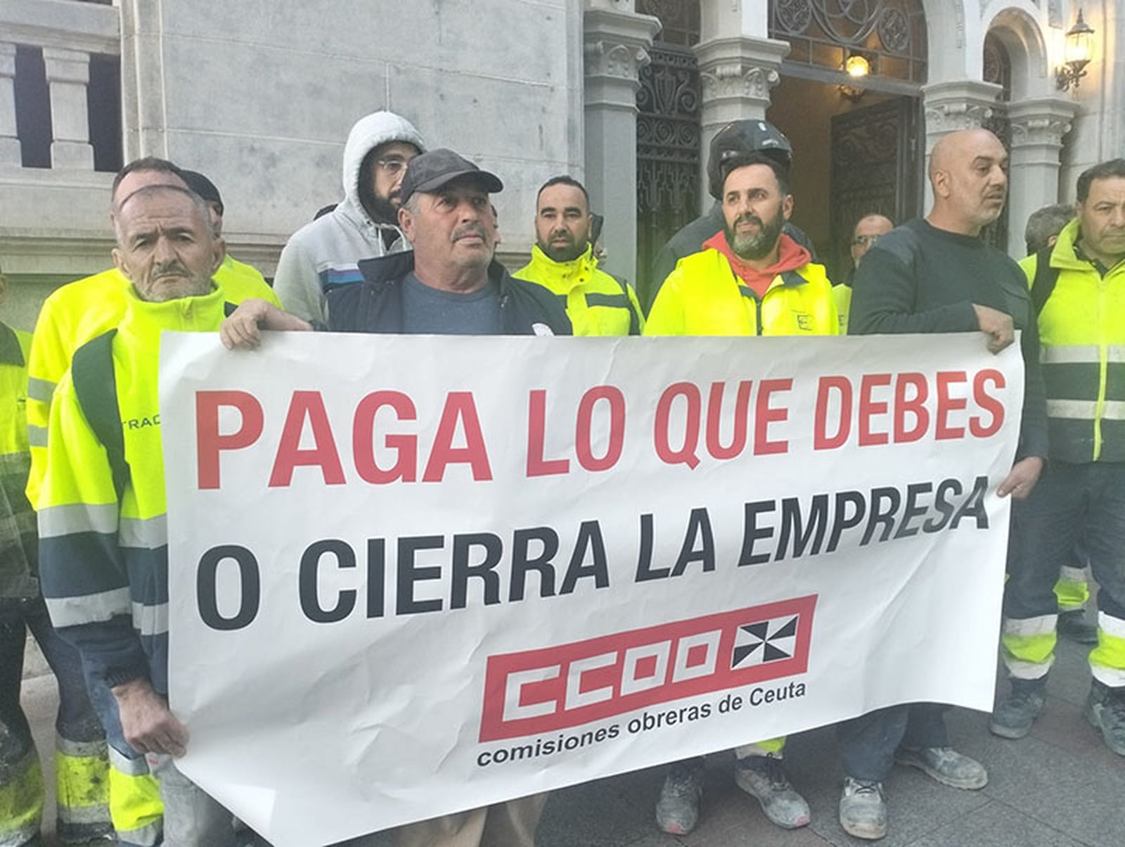 Un momento de la concentración celebrada esta tarde/FOTO EL PUEBLO