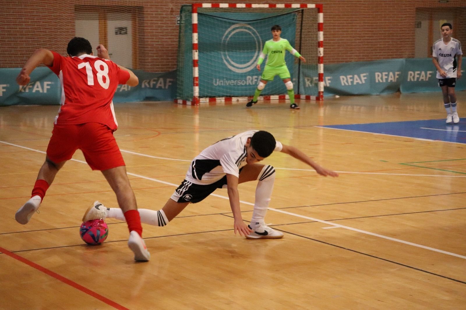 9234bd20-49ee-4e18-bf79-5519924bba06