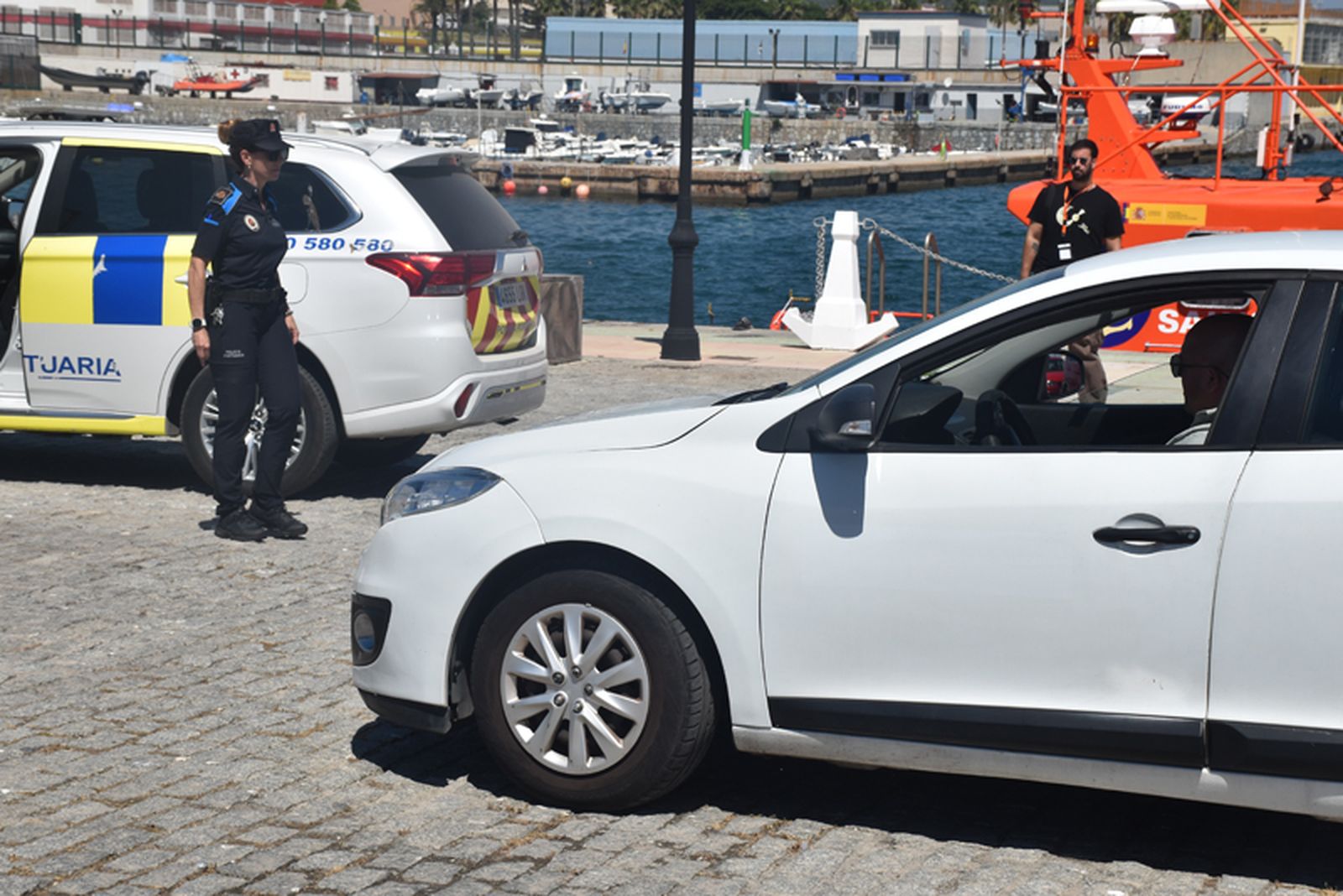La OPE ensaya una zona de emergencia en el Muelle España