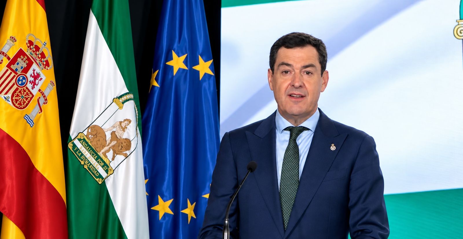 Moreno promete a Vivas que Andalucía estará "hasta el final” con Ceuta y anuncia nuevas medidas de apoyo