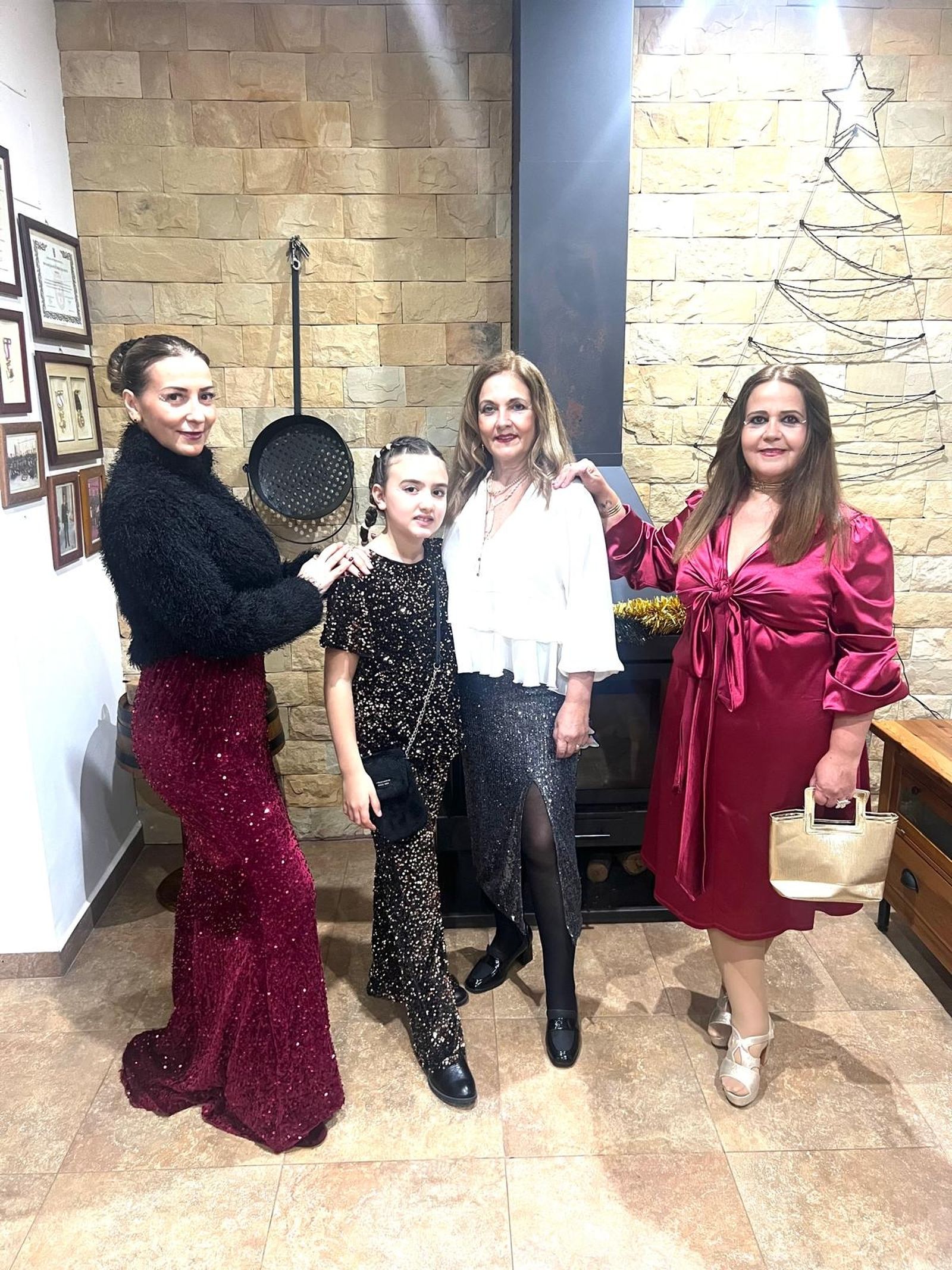 los ceutíes dan la bienvenida al año 2026