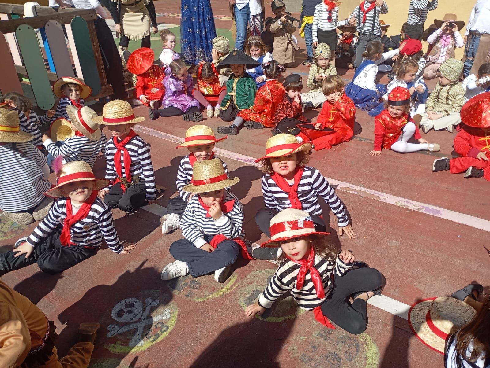 La 'vuelta al mundo' carnavalera del 'Ortega y Gasset