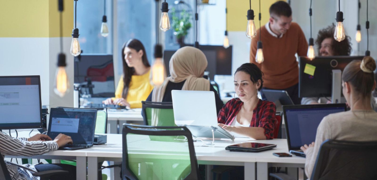 La constitución de empresas creció en España en 2025 un 6,7%