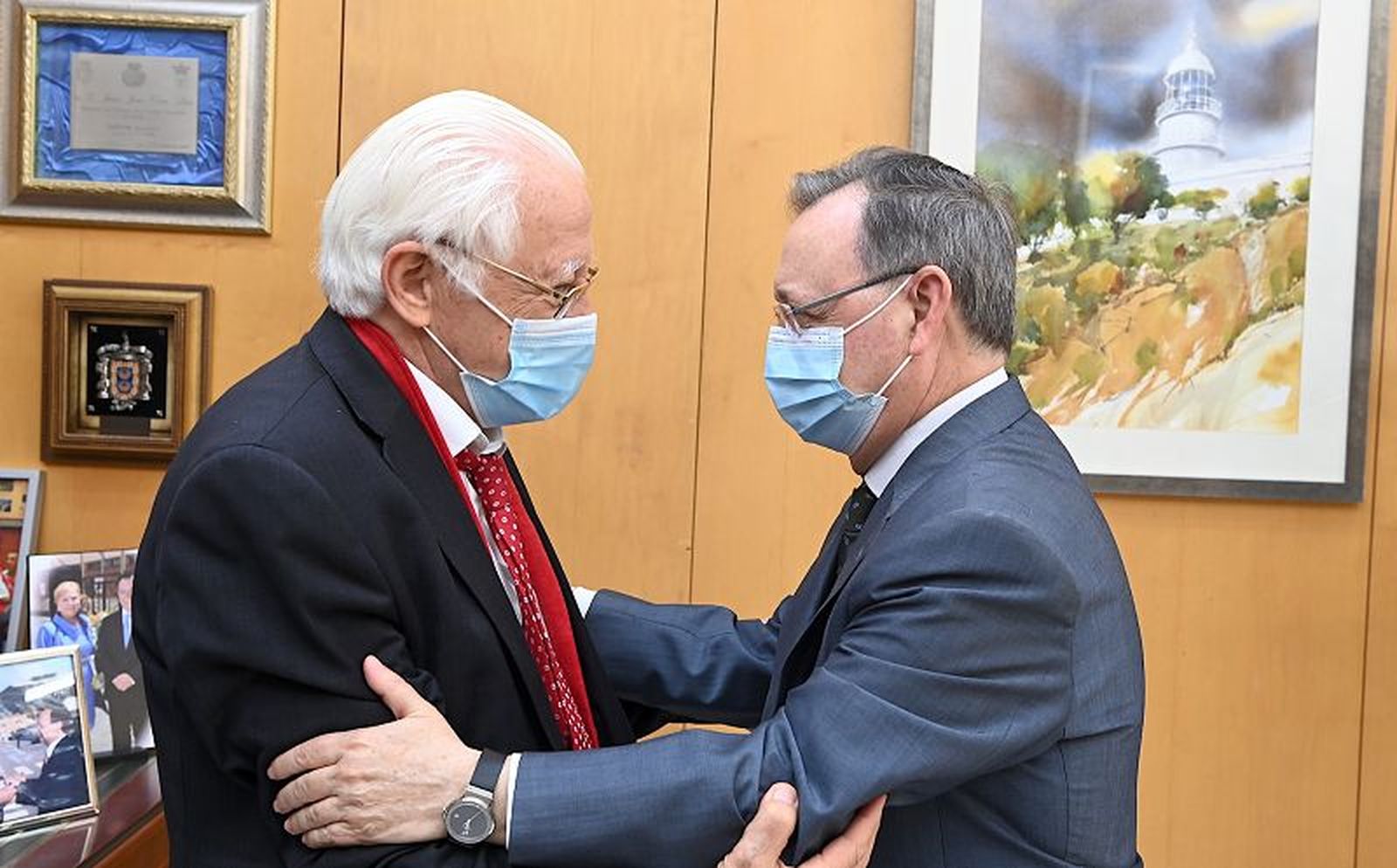 3920_vivas_padre_angel-1