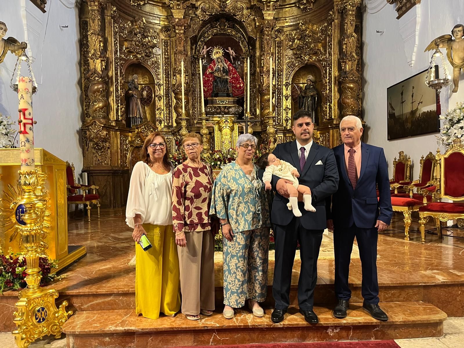 Bautismo de Nico, Mateo y Leo en el Santuario
