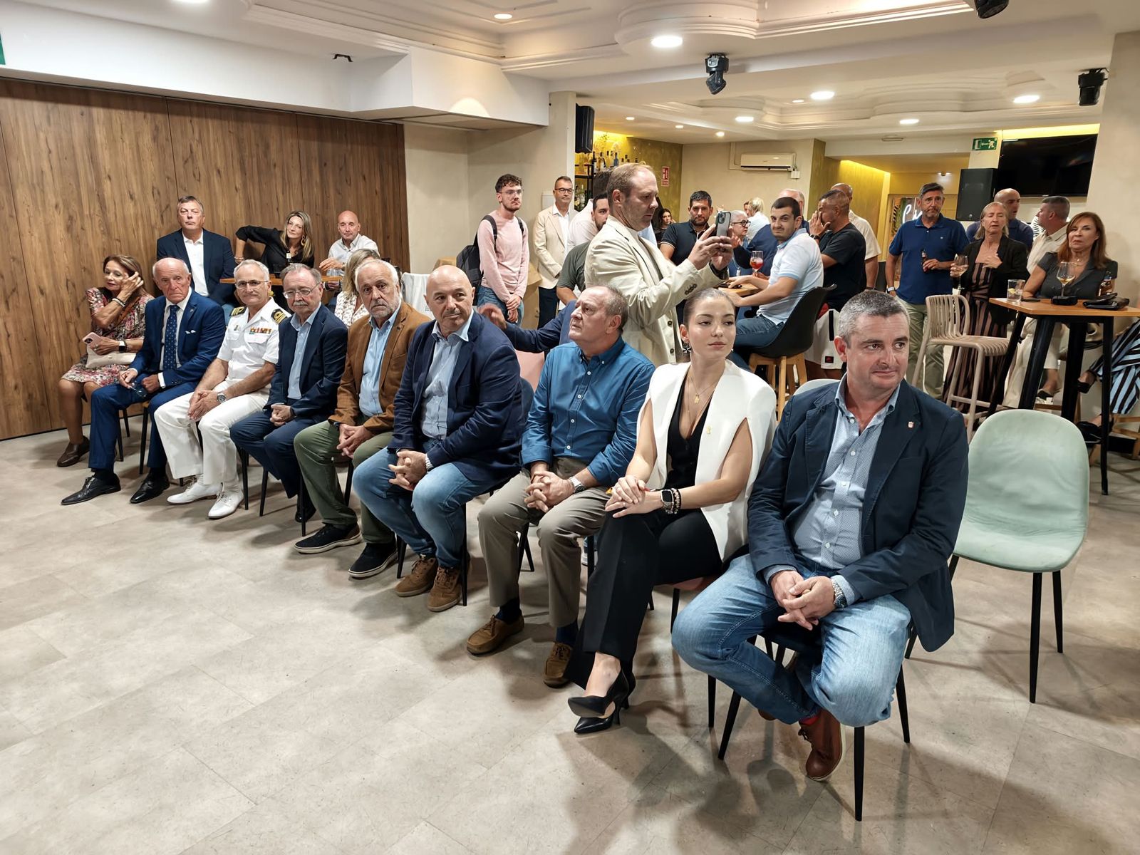 Rafael Ruiz y Mabel Lucena inauguran el palmarés del Campeonato de España de tiro subacuático en Ceuta