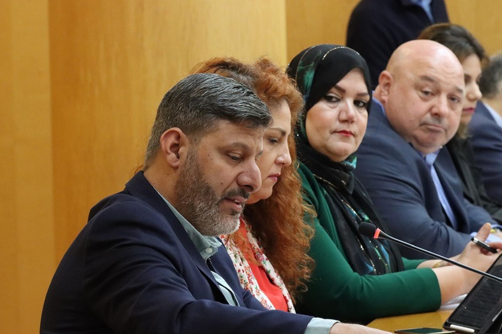 Mohamed Mustafa, líder de Ceuta Ya!, en el pleno de este martes. / FOTO REDUAN