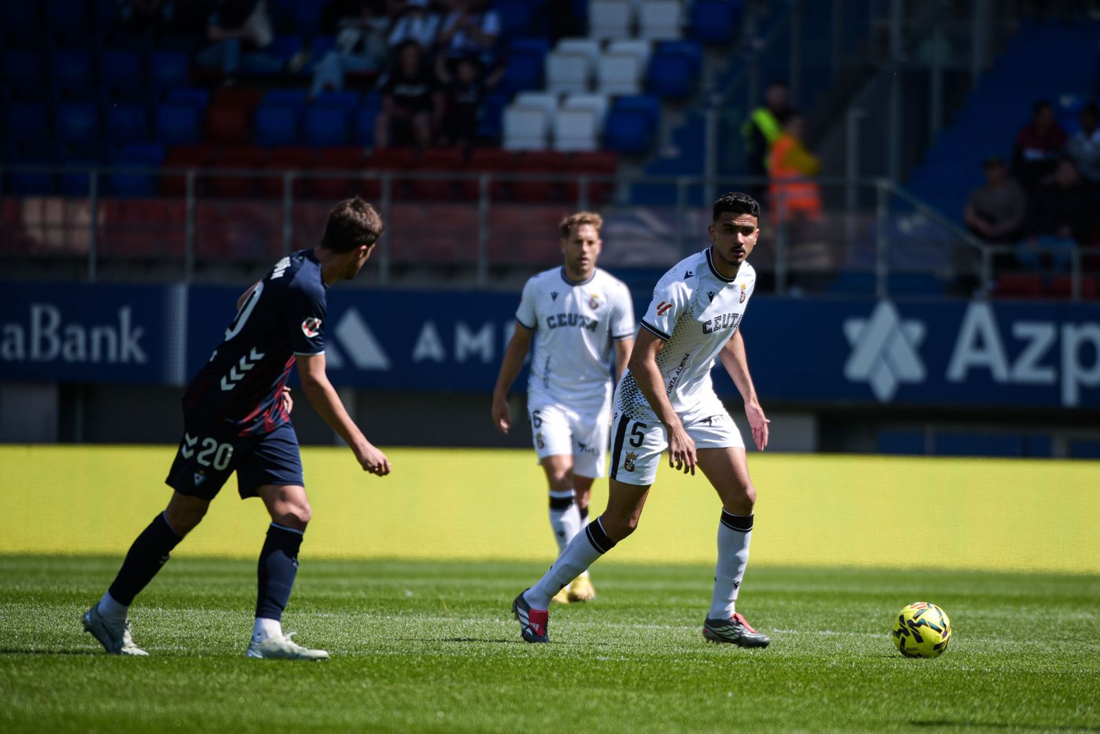 Eibar-AD Ceuta, partido de la Liga Hypermotion