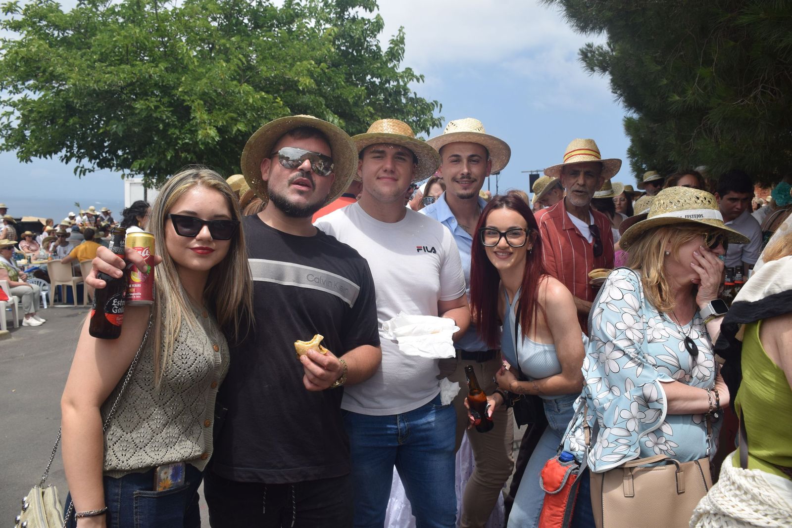 Tradición, fe y calor: Ceuta se vuelca con San Antonio