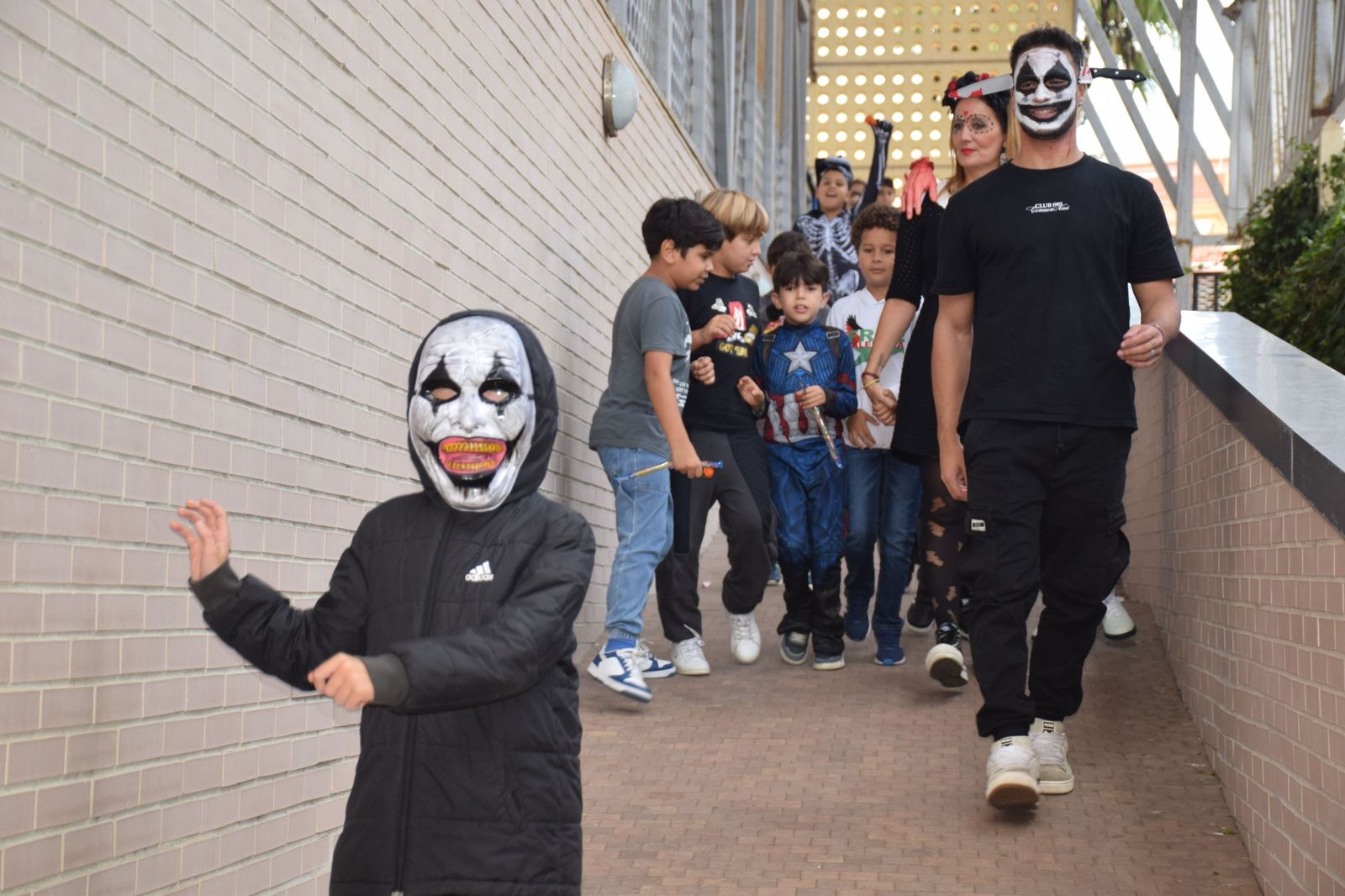 FOTOGALERÍA | Diversión terrorífica en el pasaje del Ciudad de Ceuta por Halloween