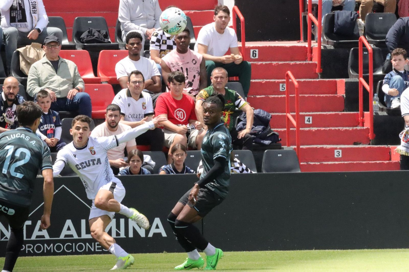 Así se vivió el partido entre la AD Ceuta y el CD Castellón en imágenes