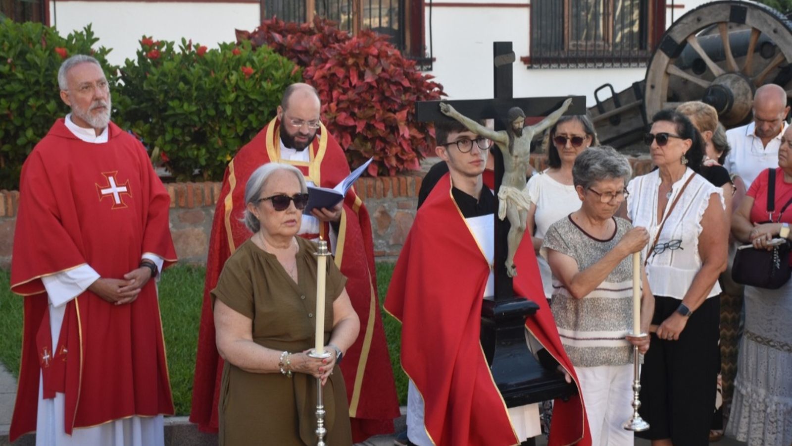 El Cristo del Puente es despedido con fe y respeto por su feligresía