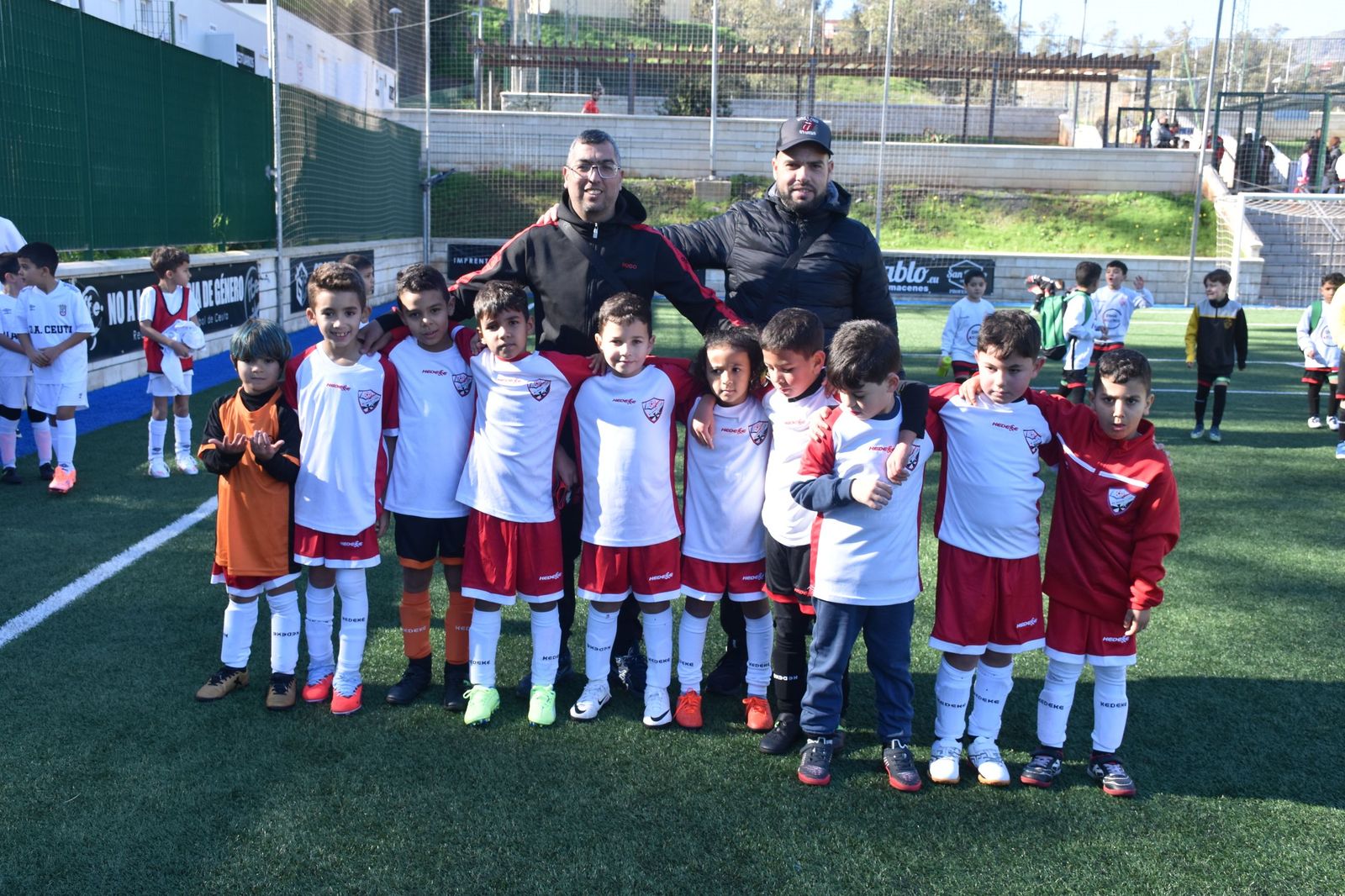 Cinco equipos lideran