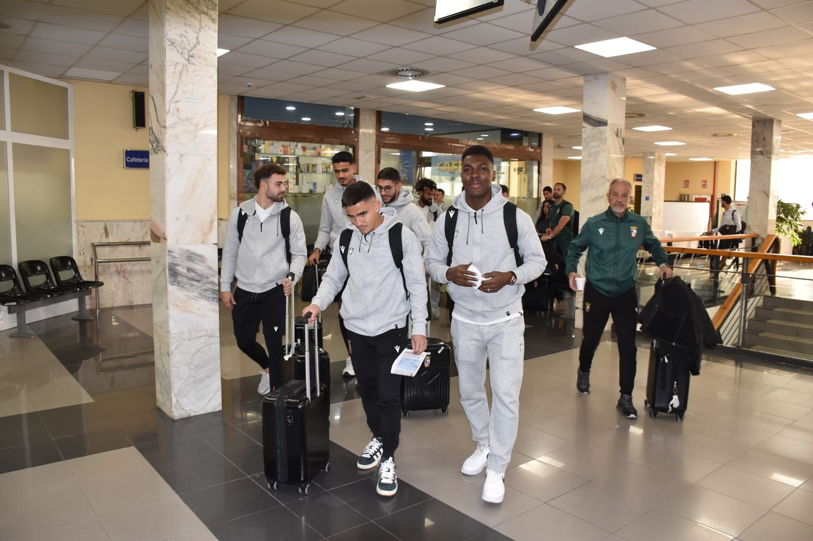 La AD Ceuta FC rumbo a Granada a por tres puntos de oro