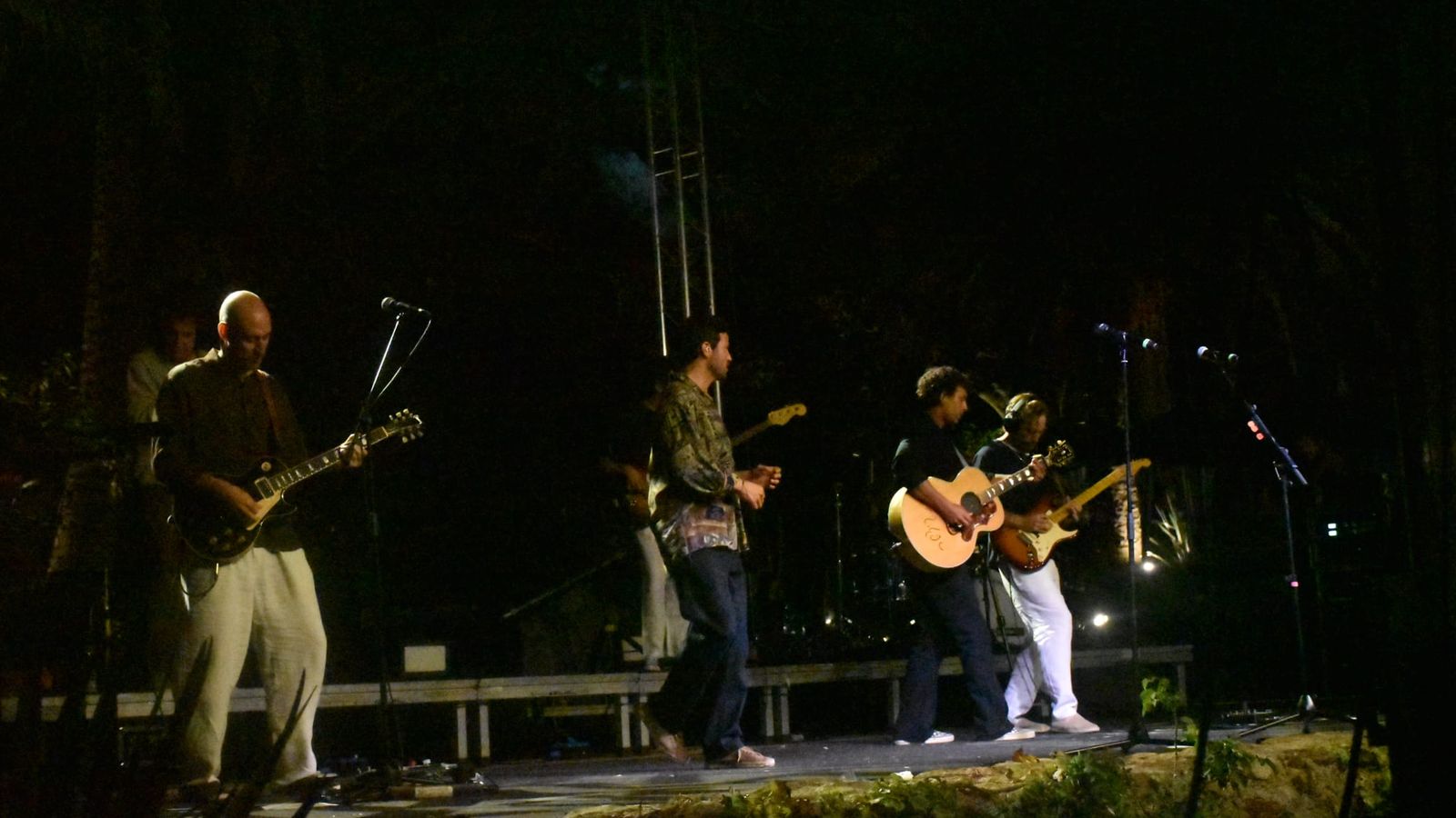 Taburete cierra con brillantez el Ceuta Music Park por este año
