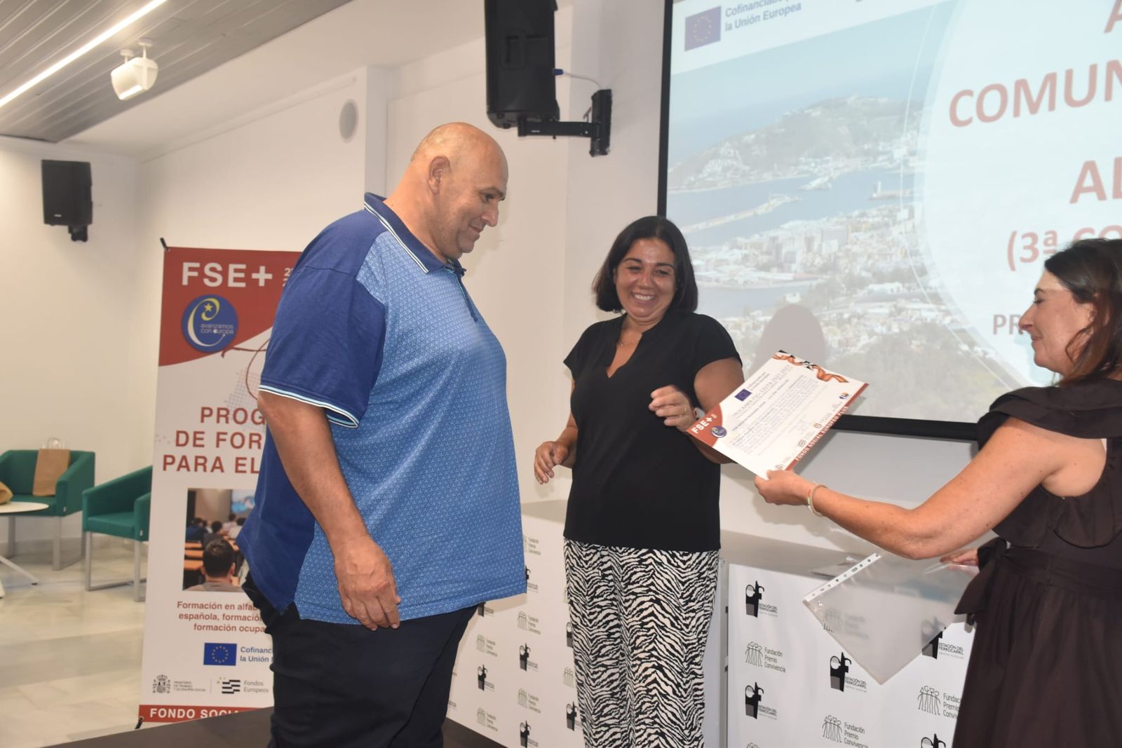 Más de medio año de esfuerzo tiene premio: los alumnos de los programas europeos reciben sus diplomas