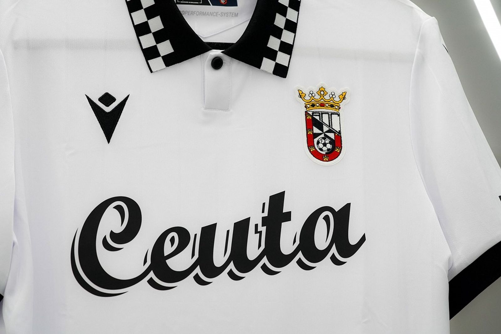 Camiseta retro de la AD Ceuta