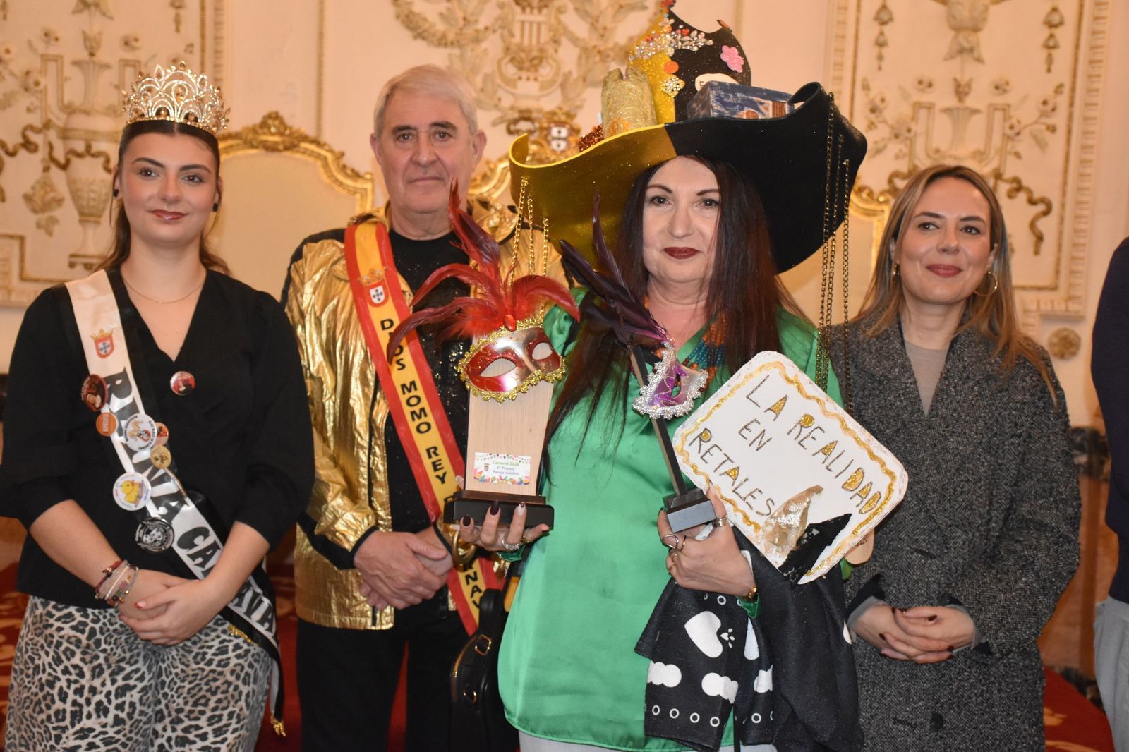 El Carnaval brilla por última vez este año con los premios de las cabalgatas