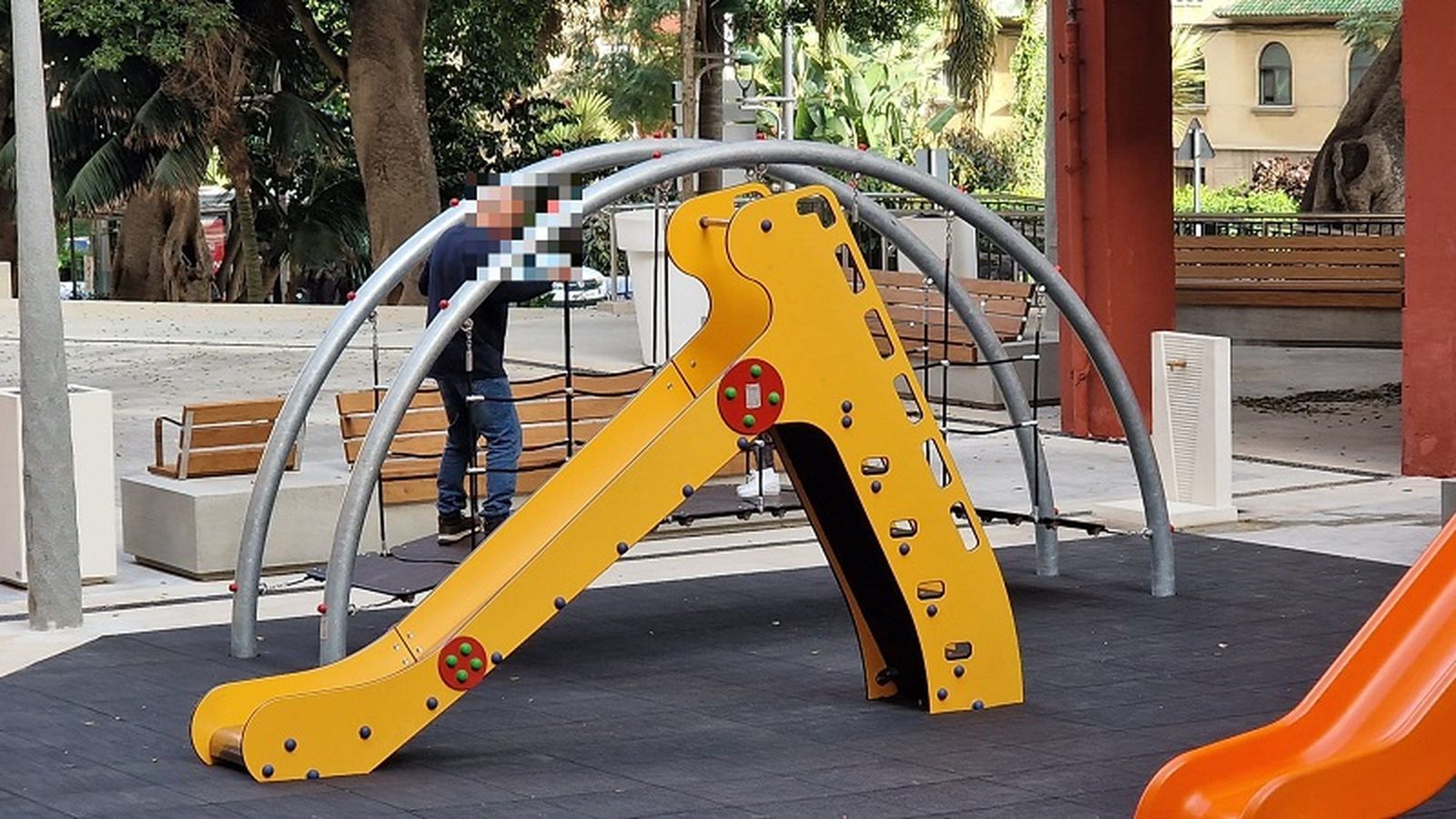 4469_poli3