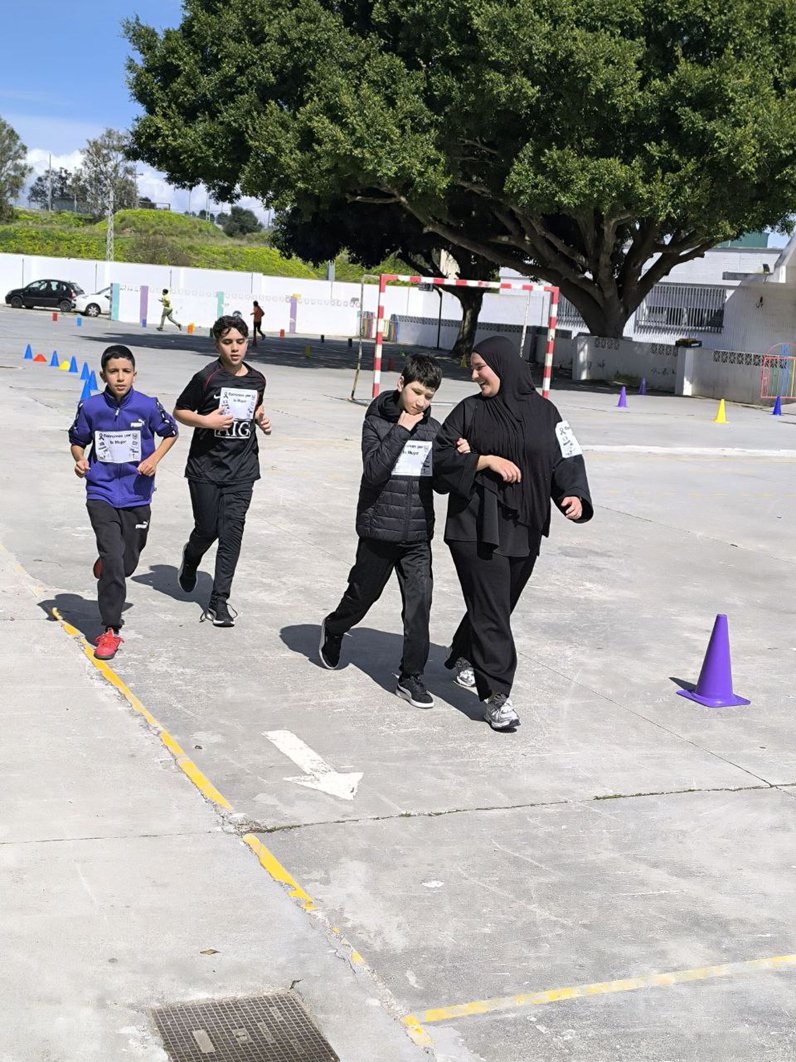 El 'Rey Juan Carlos I' corre por la igualdad