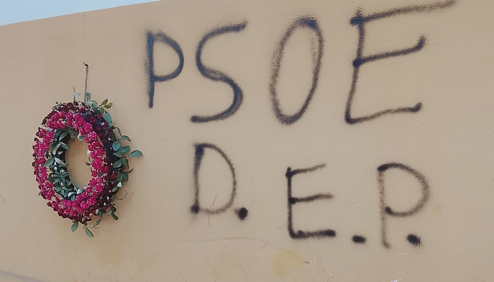 Así amanecían las 108 viviendas en la mañana de este sábado