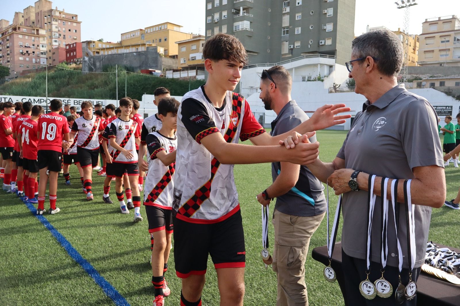 La AD Ceuta gana el play-off por el título