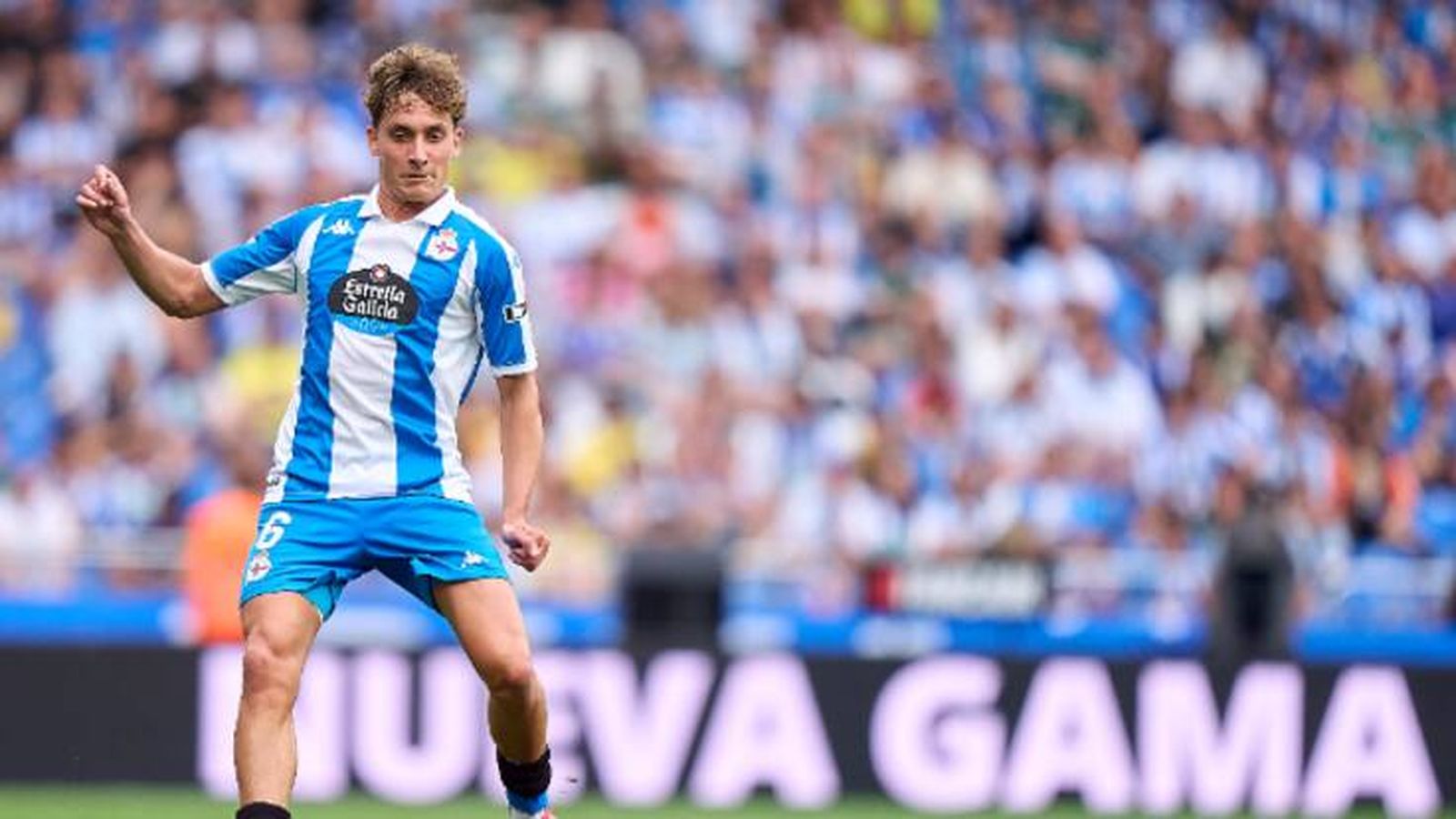 El AD Ceuta FC incorpora a Álex Petxarromán para reforzar su defensa hasta 2028