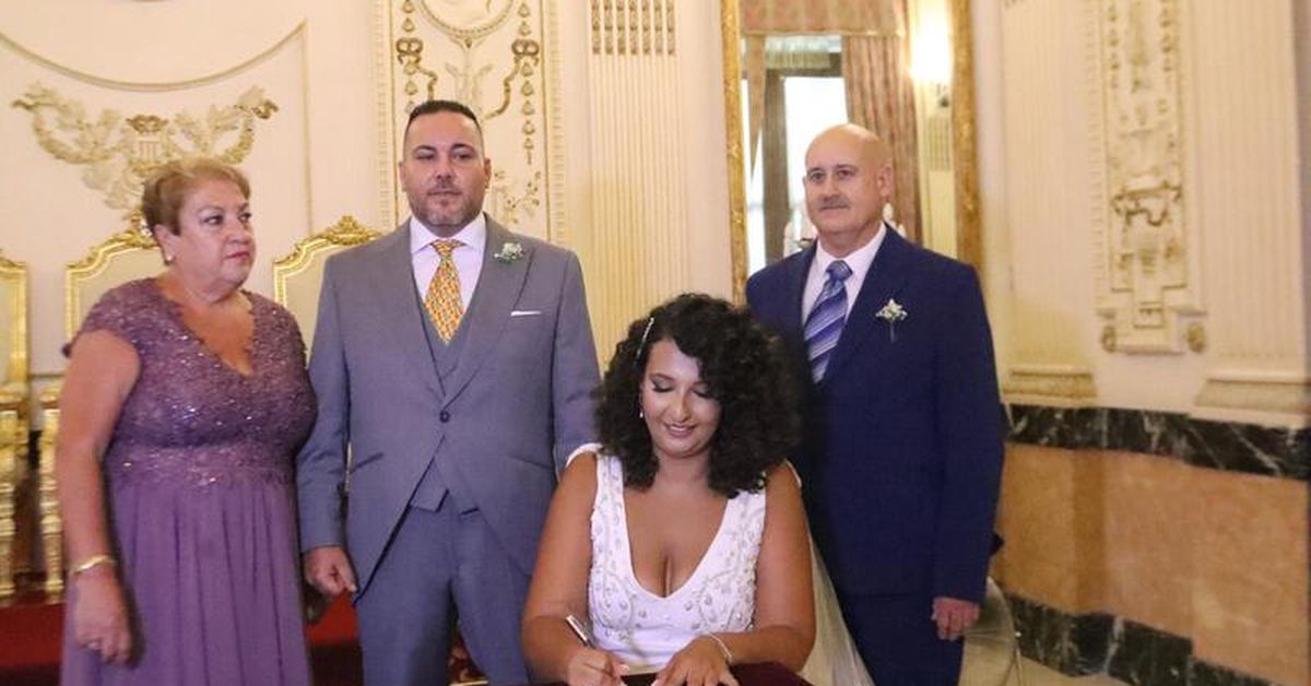 FOTOGALERÍA | Salva y María dicen 'sí, quiero' en el Salón del Trono
