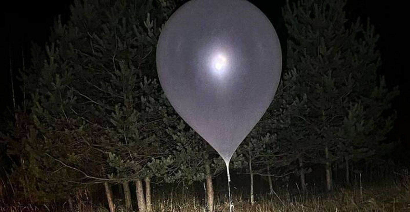 Las autoridades lituanas derribaron varios globos procedentes de Bielorrusia cargados con tabaco de contrabando, un fenómeno que amenaza con extenderse al resto de Europa.