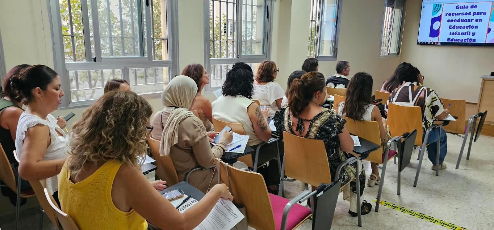 Un momento del encuentro con los coordinadores de Igualdad
