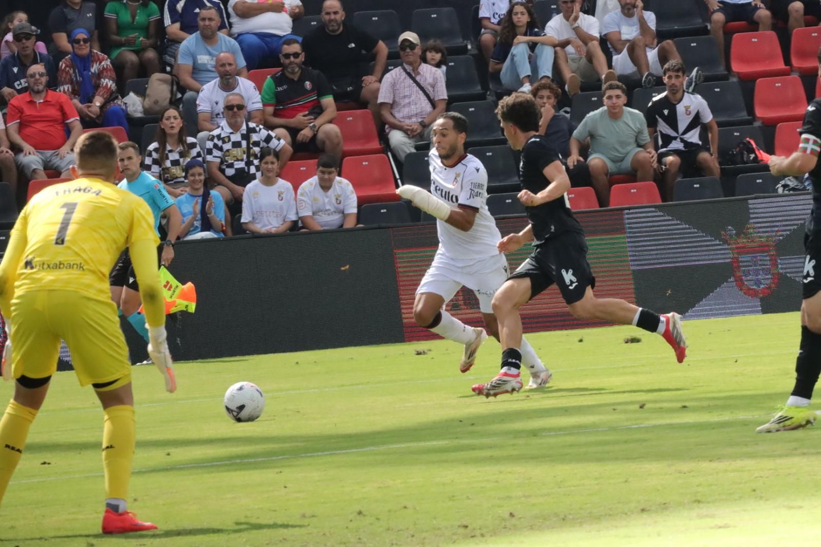 (3-1) Carlos Hernández se viste de héroe para remontar ante el Sanse