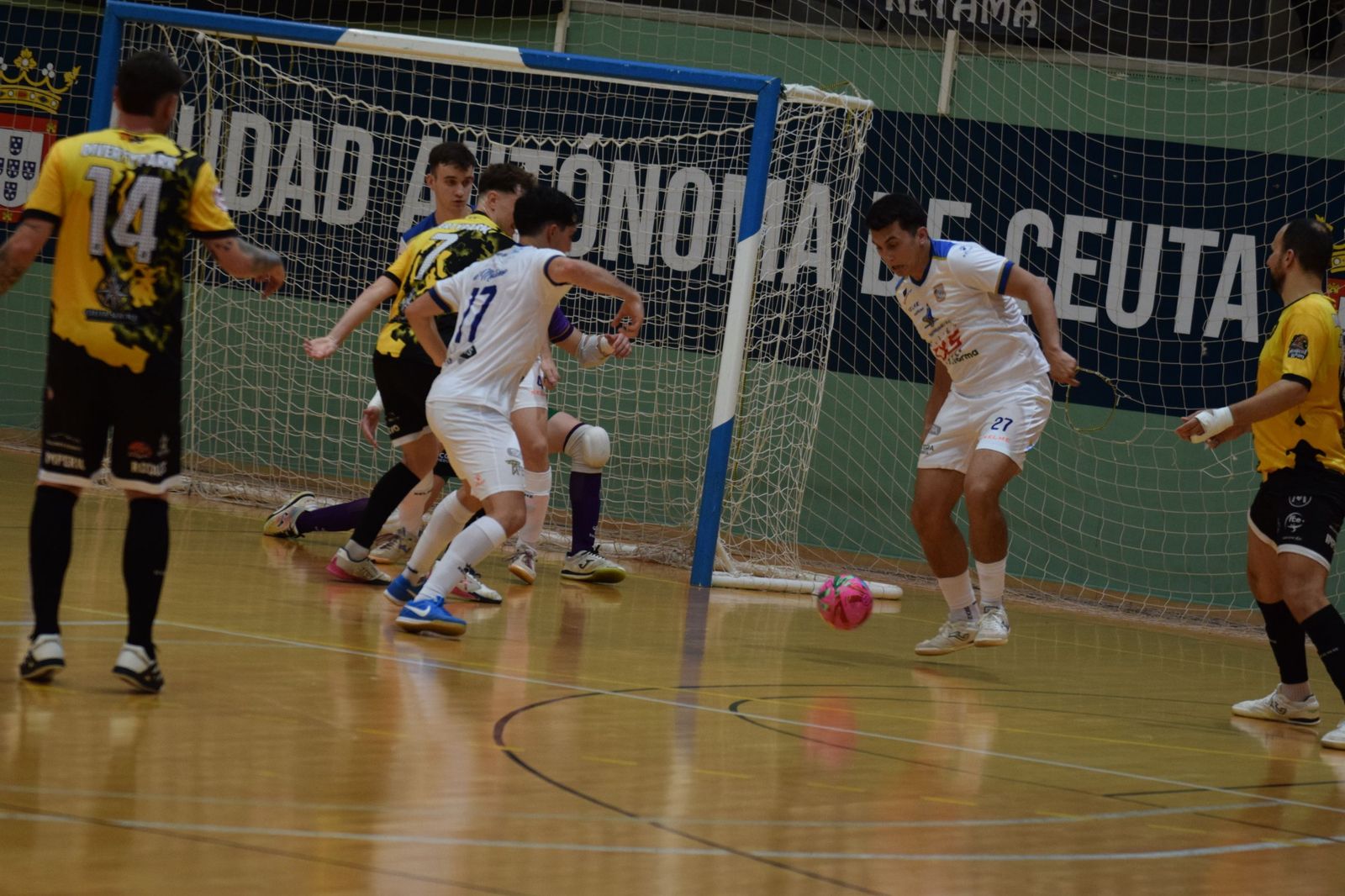 El Sporting está cerca de la permanencia