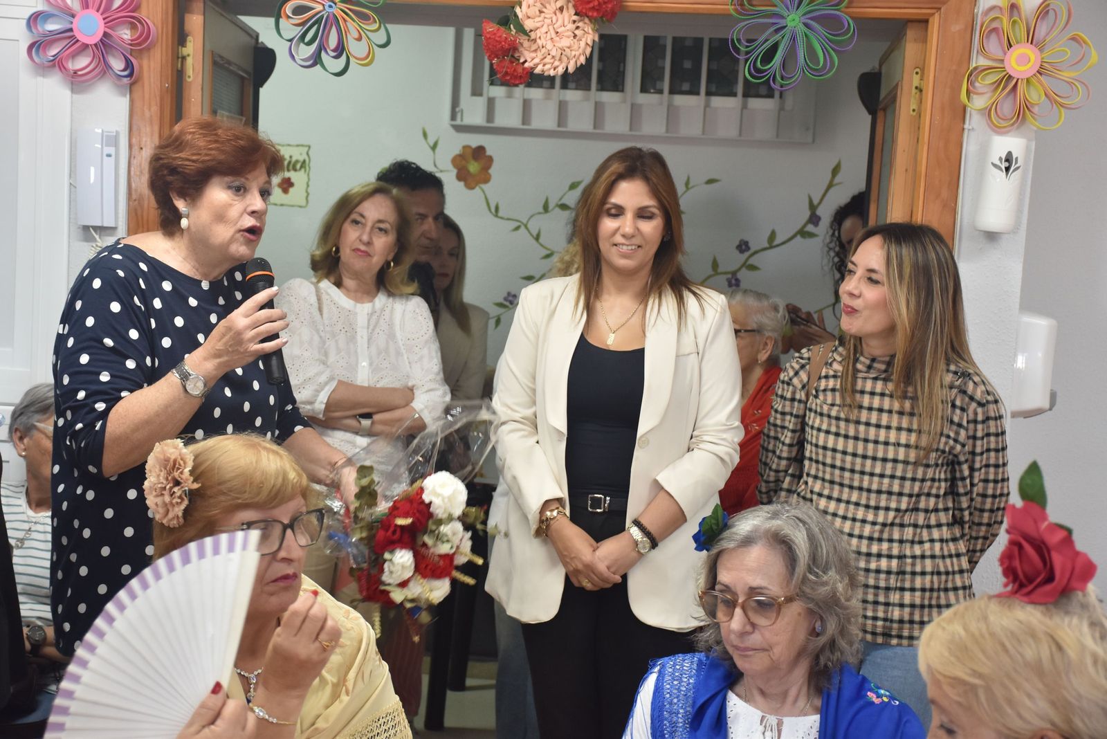 Villajovita se viste de feria para celebrar la primavera junto a sus mayores