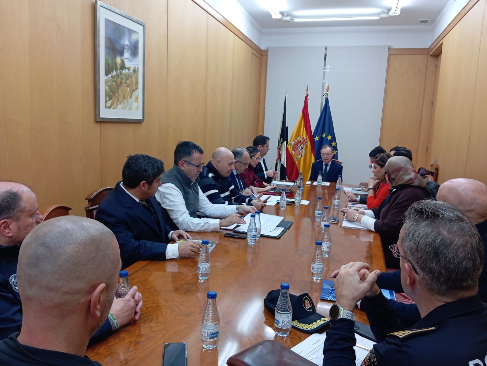 Reunión del Gobierno municipal con los responsables de los servicios de emergencias