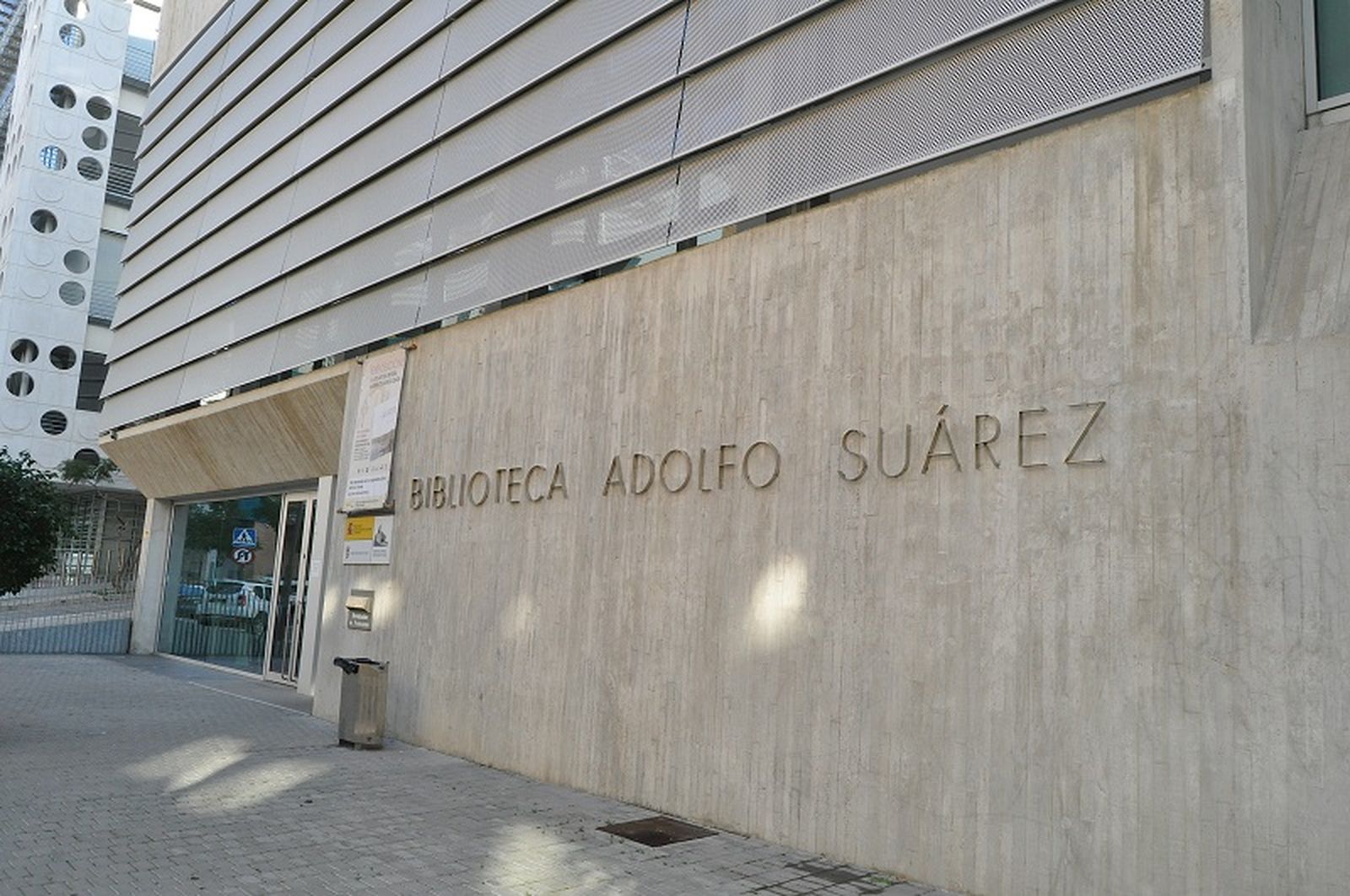 4327_biblioteca-adolfo-suares