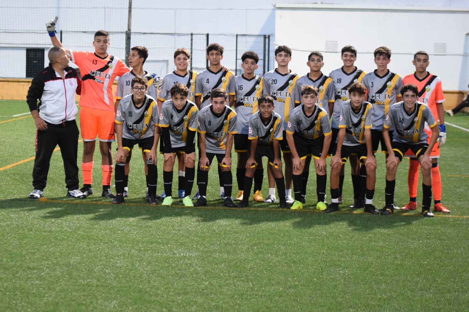 Otra jornada mas del fútbol y fútbol-sala en Ceuta