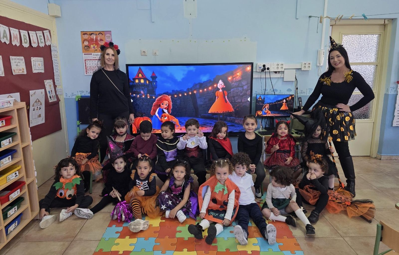 El García Lorca celebra el "Mochiween": una semana de miedo, tradición y mucha diversión