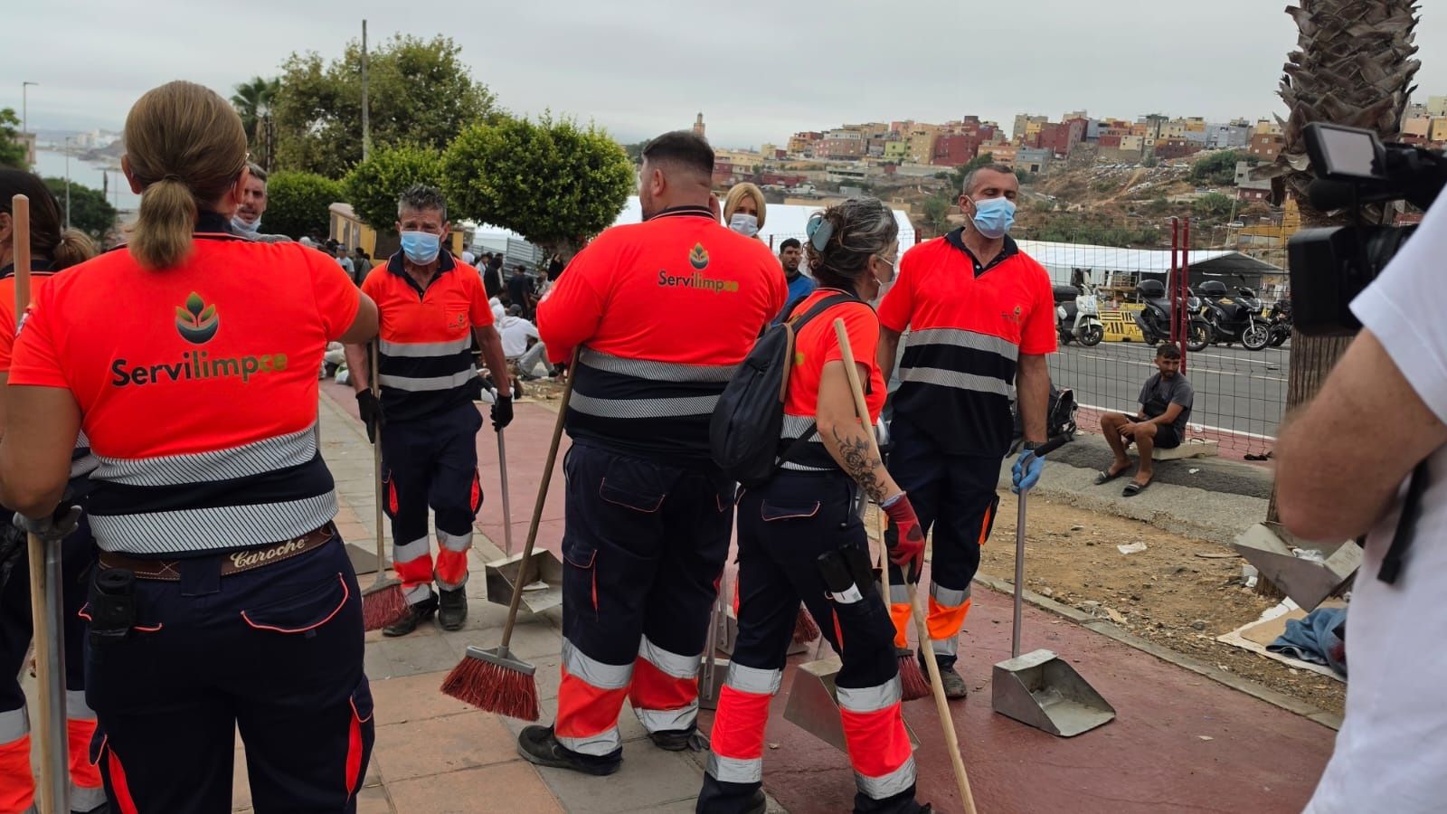 Servilimpce recoge 25 toneladas más de basura al día tras la invasión