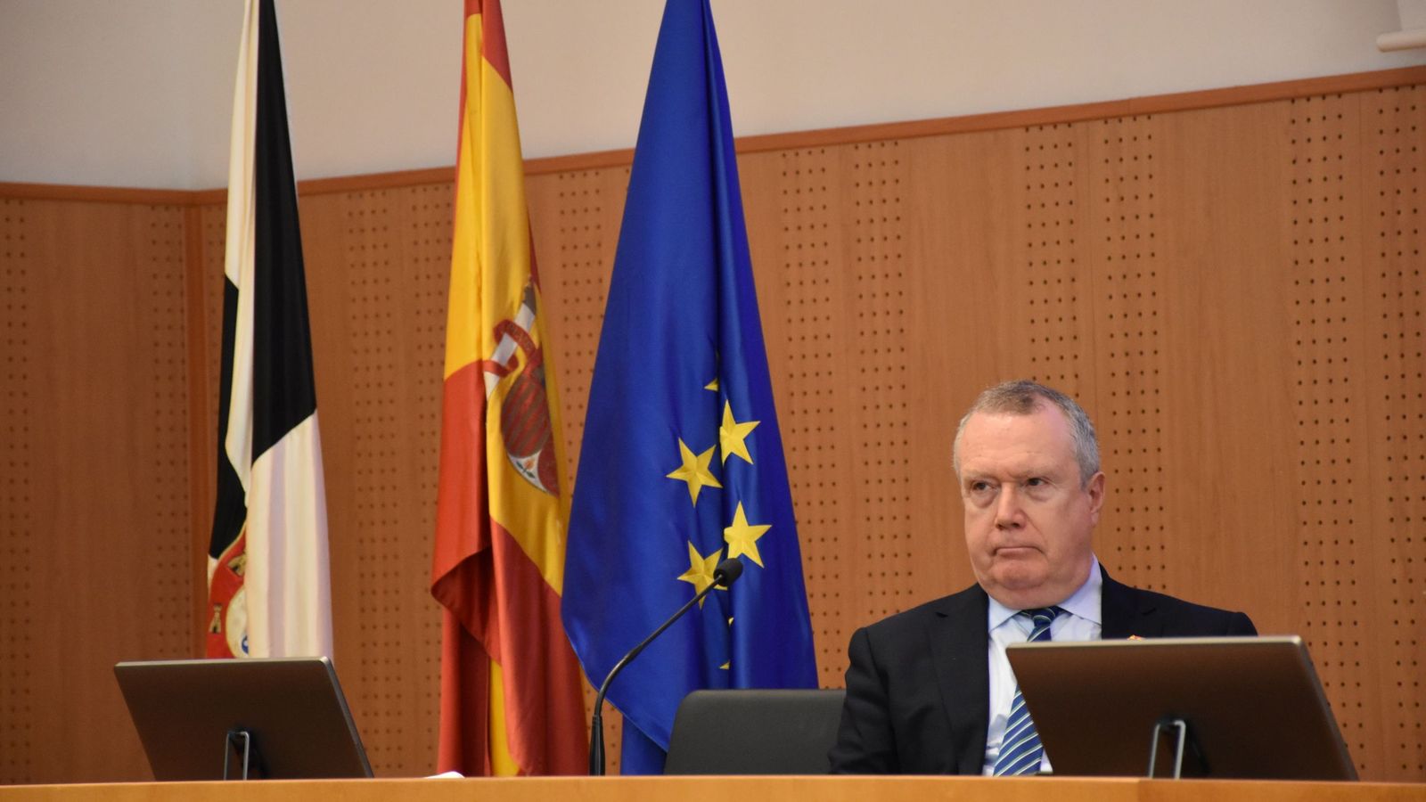 Carlos Echevarría durante la presentación en Ceuta del Movimiento Europeo en España